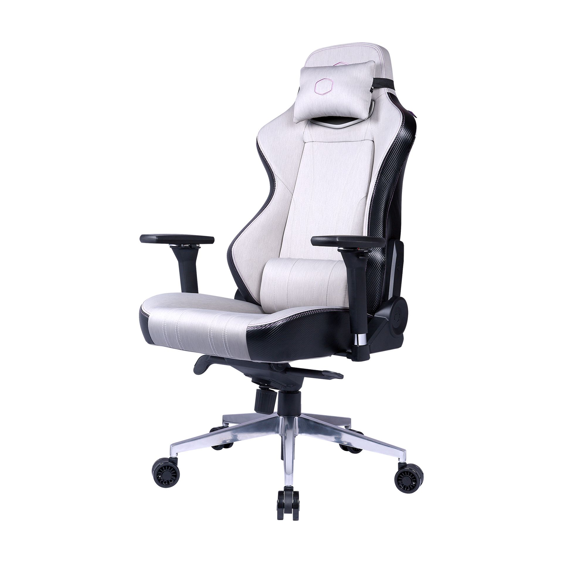 Una sedia da gaming bianca e nera con poggiatesta, braccioli e ruote su sfondo bianco.