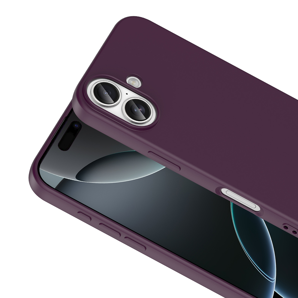Erik rengi bir telefon kılıfı telefonu kısmen kapatıyor. Kamera lensleri görülebilir. Arka plan beyaz.