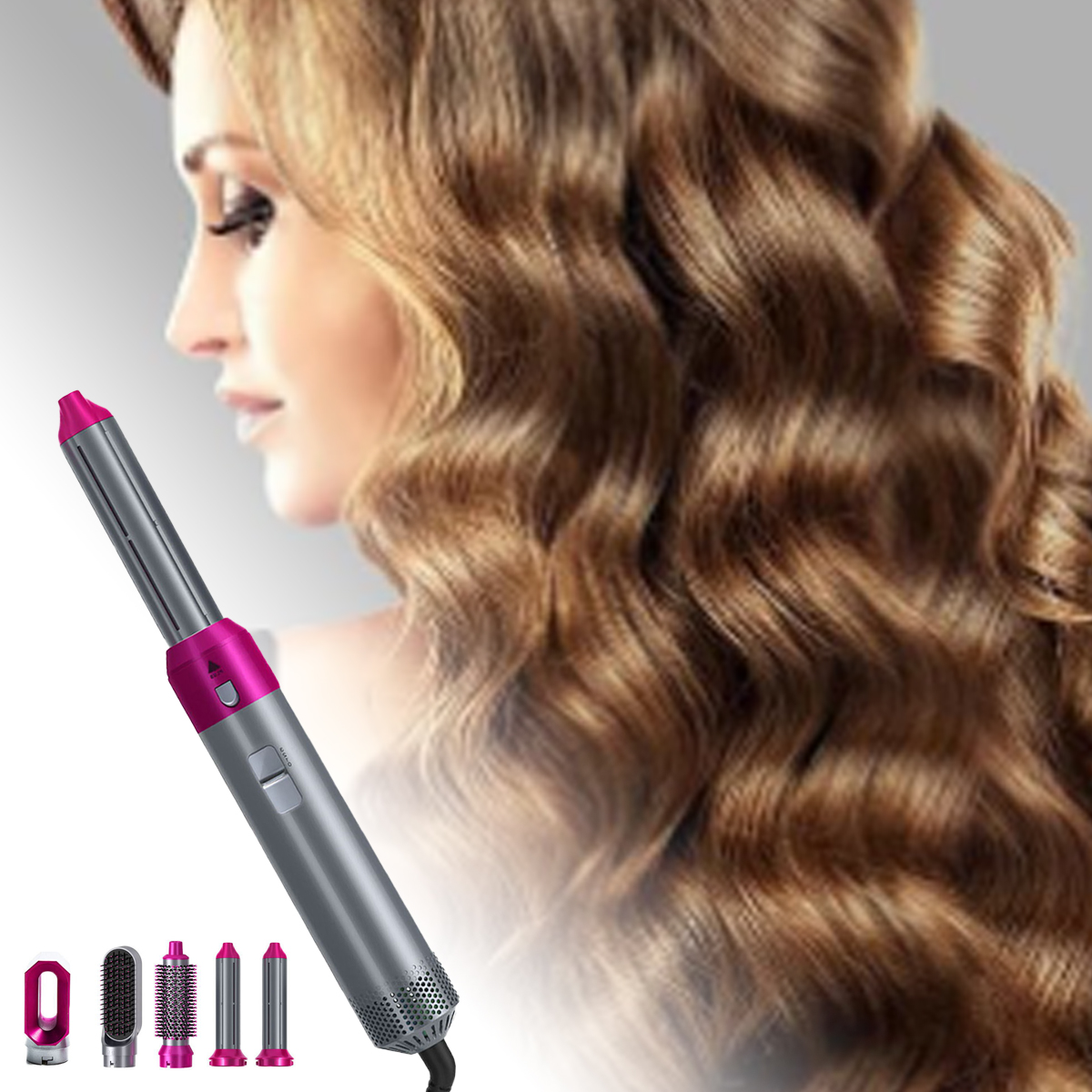 Frau mit welligem, braunem Haar. Haarstyling-Tool im Vordergrund mit mehreren Aufsätzen. Grau- und Rosatöne dominieren.