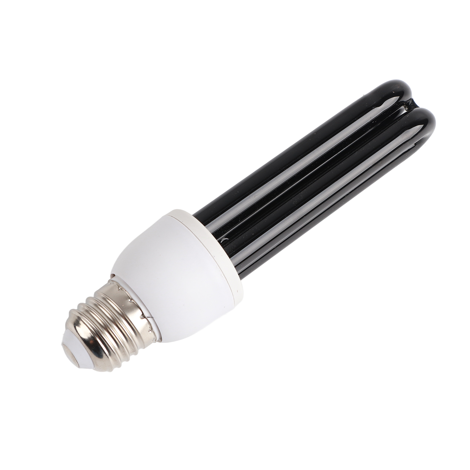 Ein schräger Schuss einer schwarzen Leuchtstofflampe mit weißem Sockel und silbernen Schraubgewinden auf weißem Grund.