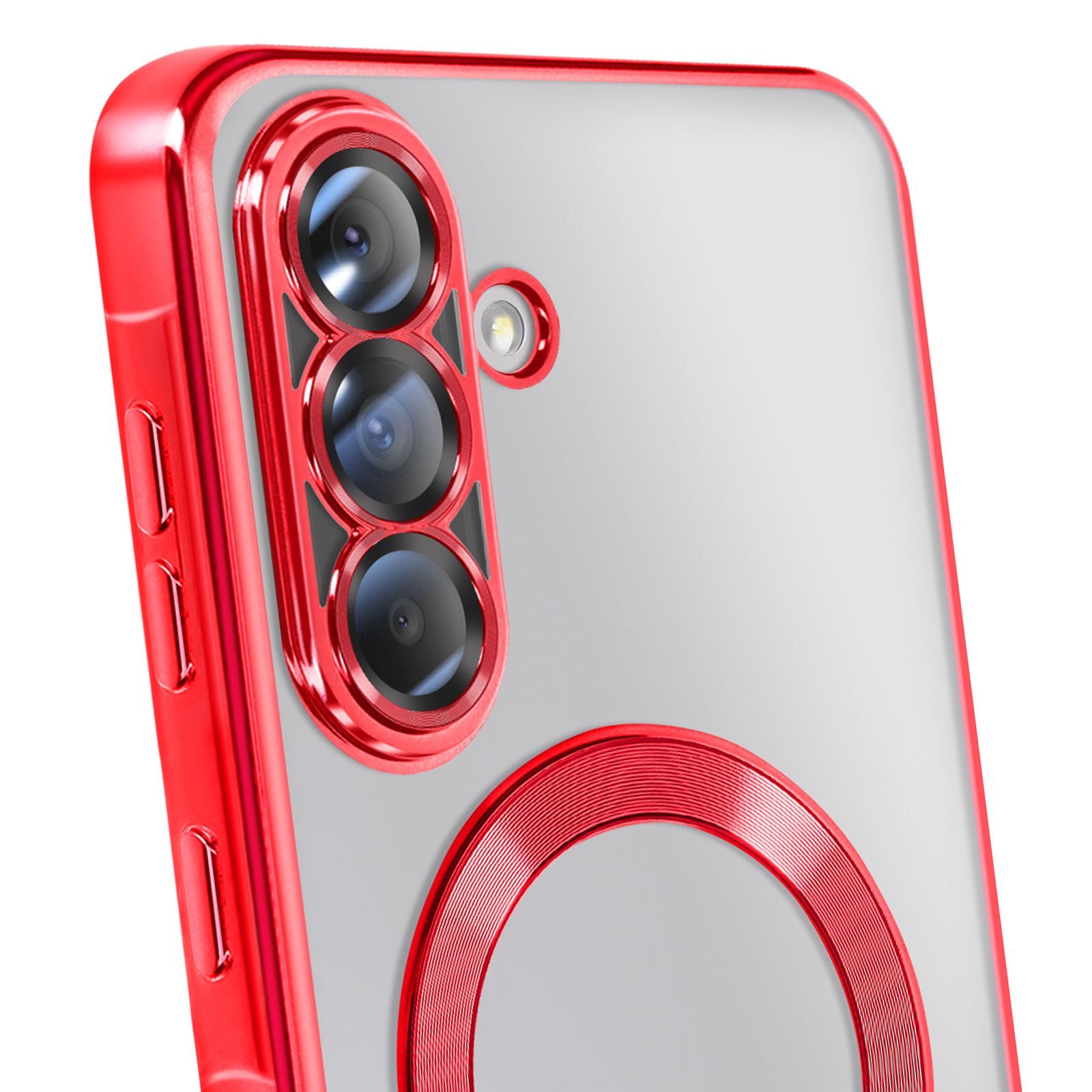 Gros plan sur une coque de téléphone rouge avec des découpes pour l'appareil photo. La coque est sur un téléphone avec trois lentilles et un flash.