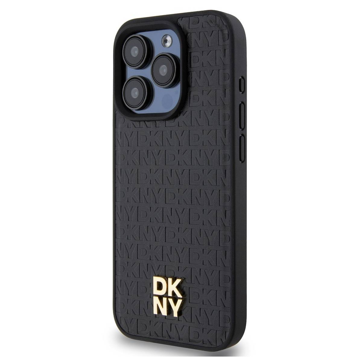 Custodia per telefono nera con logo DKNY in rilievo. Custodia per iPhone, lenti della fotocamera visibili. Logo DKNY dorato in basso.