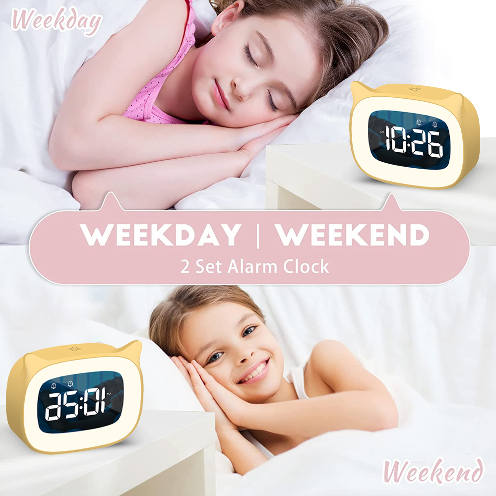 Das Bild zeigt zwei Mädchen mit einer Uhr. Eines schläft, das andere lächelt. Die Uhr hat eine Digitalanzeige. Der Text lautet "Weekday | Weekend".
