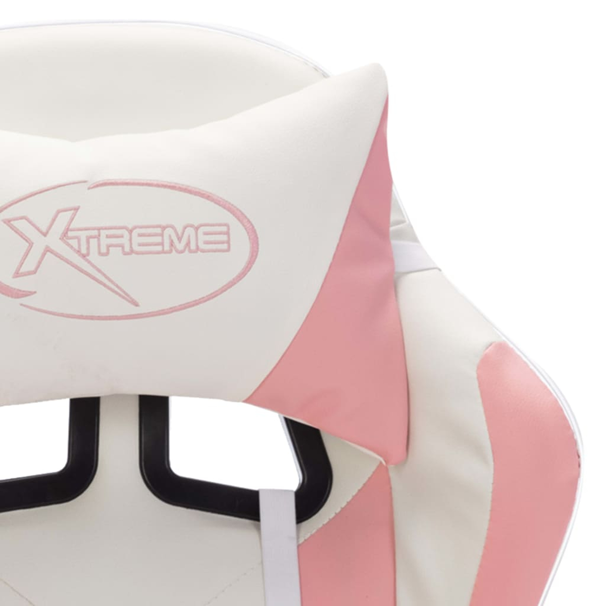 Nahaufnahme eines weißen und rosa Gaming-Stuhls. Der Stuhl hat ein XTREME-Logo auf der Kopfstütze, die weiß und rosa ist.