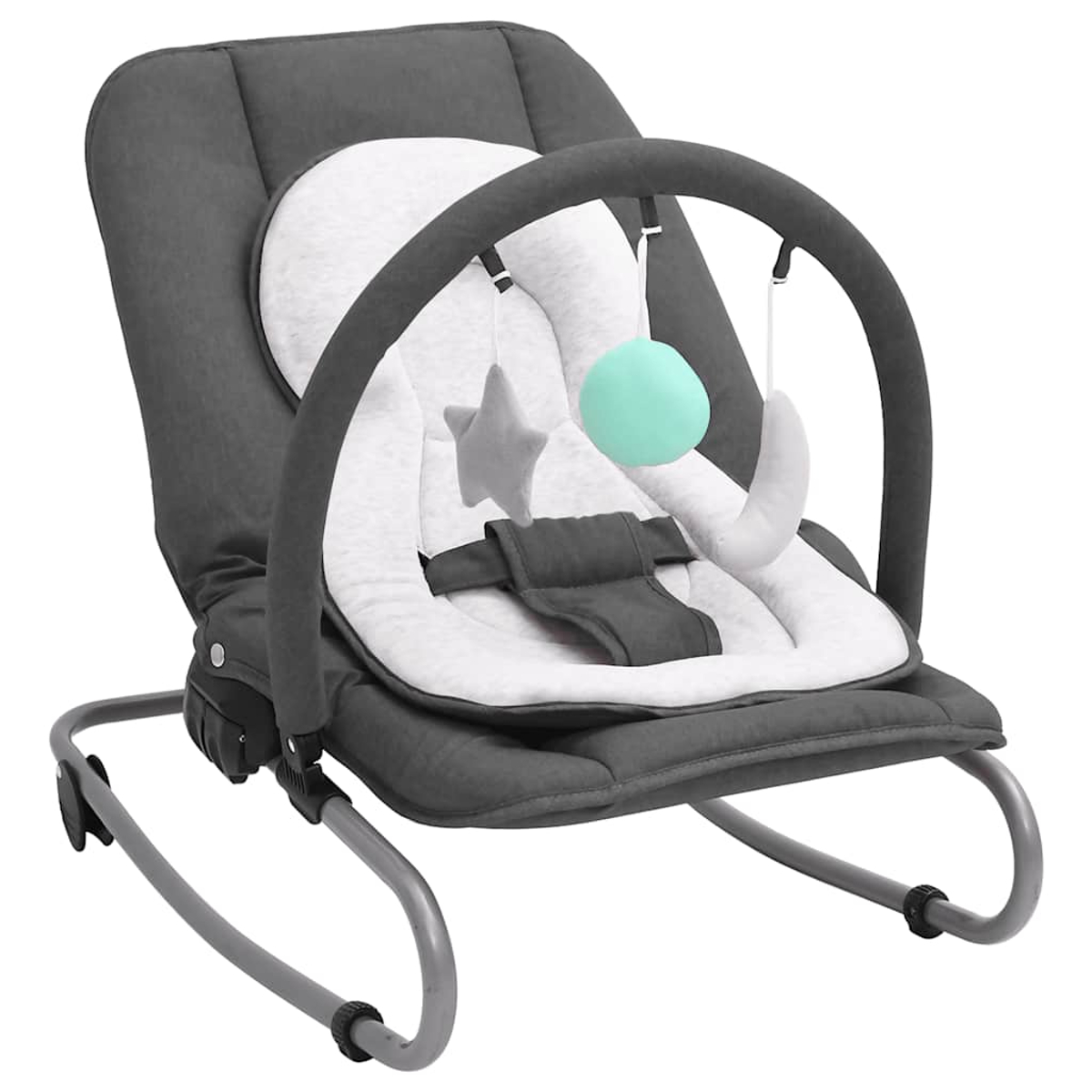 Ein grau-weißer Baby-Wippstuhl. Er hat eine Spielzeugstange mit hängendem Spielzeug und einen Sicherheitsgurt. Die Basis ist ein Schaukelgestell.