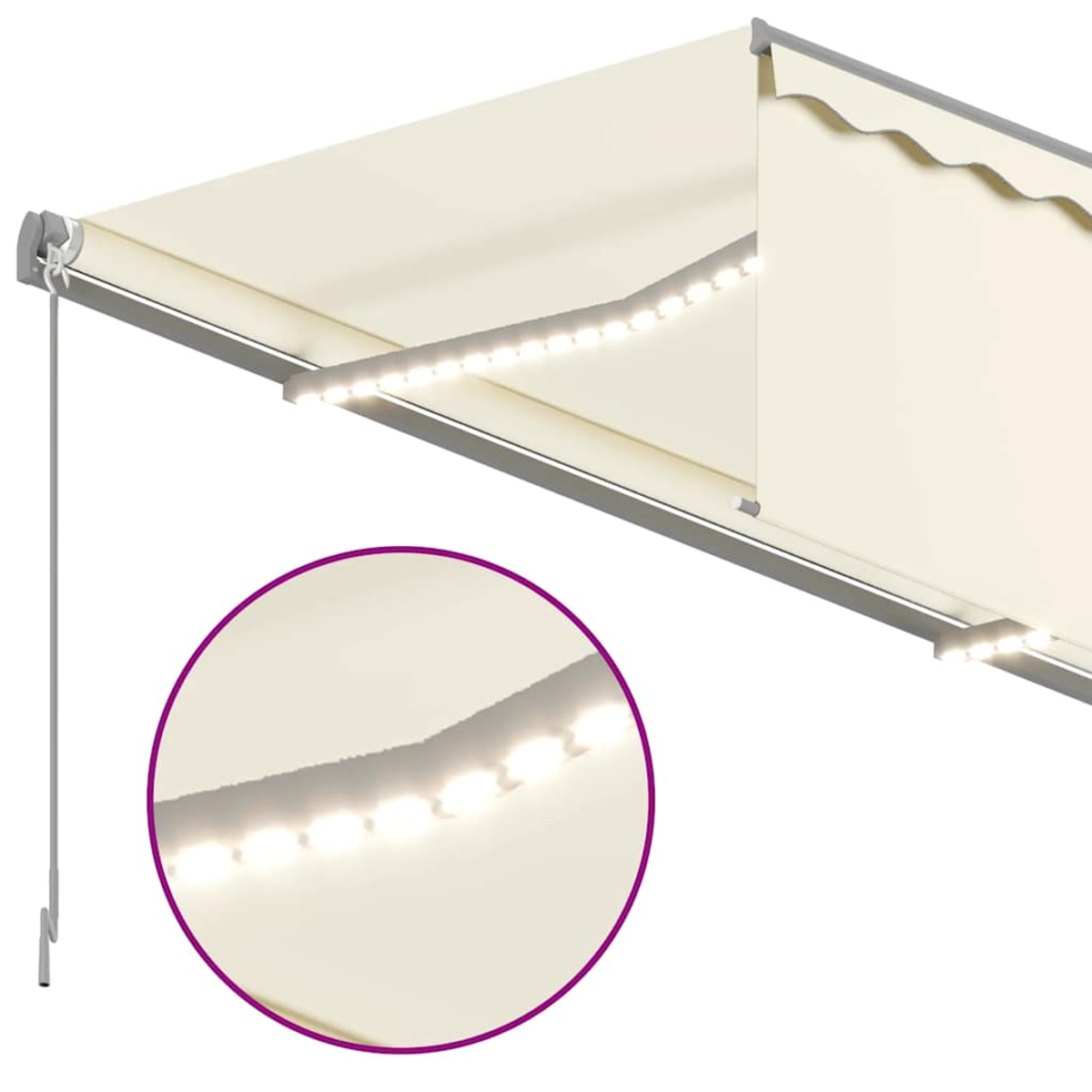 Eine cremefarbene Markise mit eingebauten Lichtern. Eine Nahaufnahme zeigt die Lichter. Auf der linken Seite befindet sich eine Zugschnur.