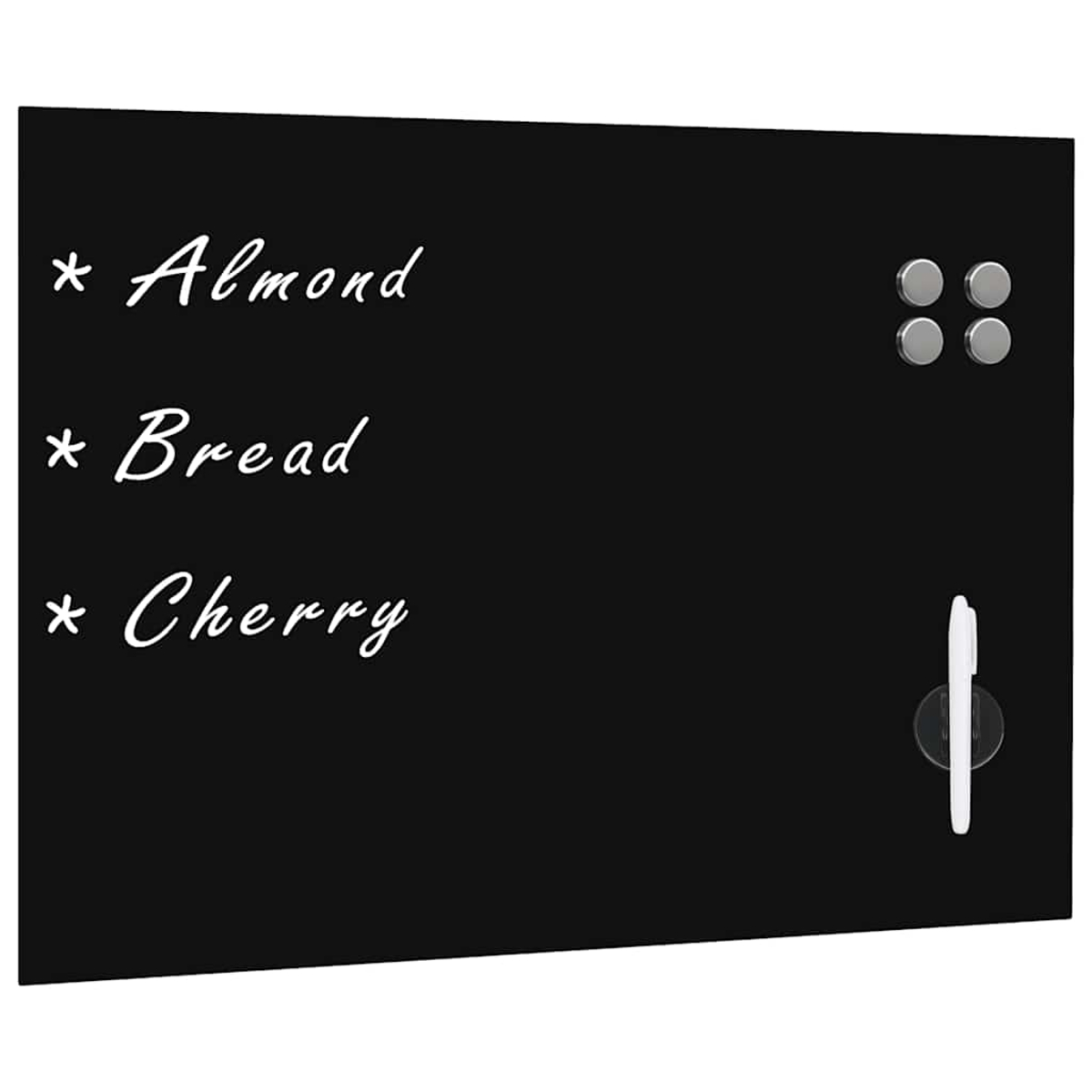 Eine schwarze Tafel mit Einkaufsartikeln: Mandel, Brot, Kirsche. Sie hat Magnete und einen Stift.
