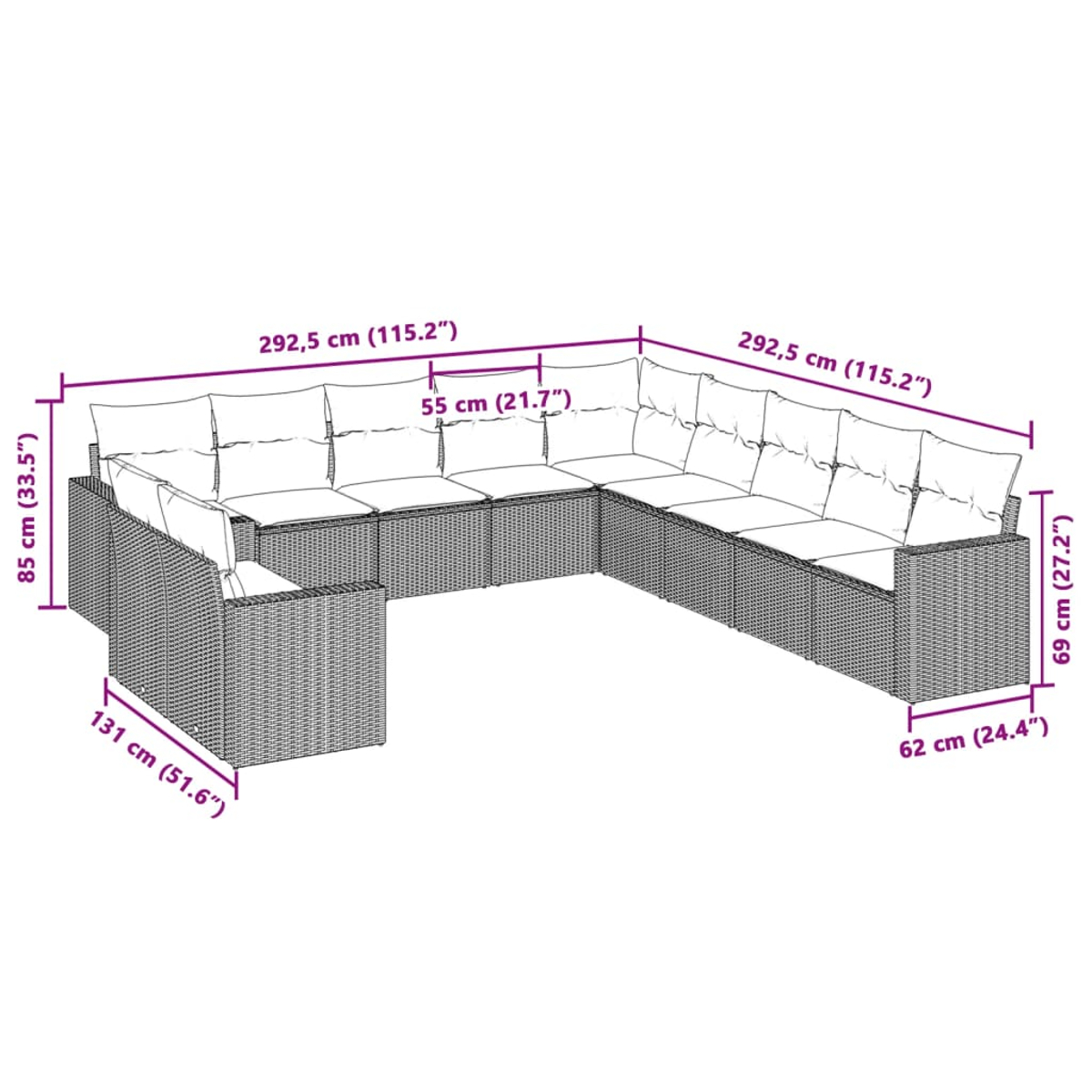 Ein U-förmiges Outdoor-Sofa aus gewebtem Material. Es hat weiße Kissen und Abmessungen in Zentimetern und Zoll.