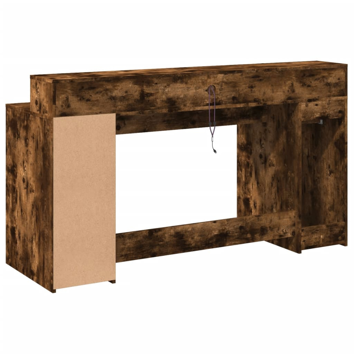 Ein Holzschreibtisch mit Loch und hängendem Kabel. Der Schreibtisch hat ein rustikales braunes Finish und eine neutrale Platte.