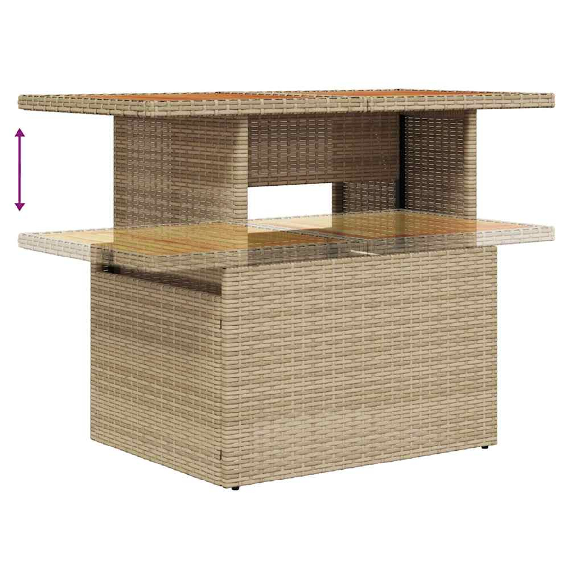 Ein beigefarbener gewebter Gartentisch mit Holzplatte. Der Tisch hat ein unteres Regal mit ausziehbaren Seiten.