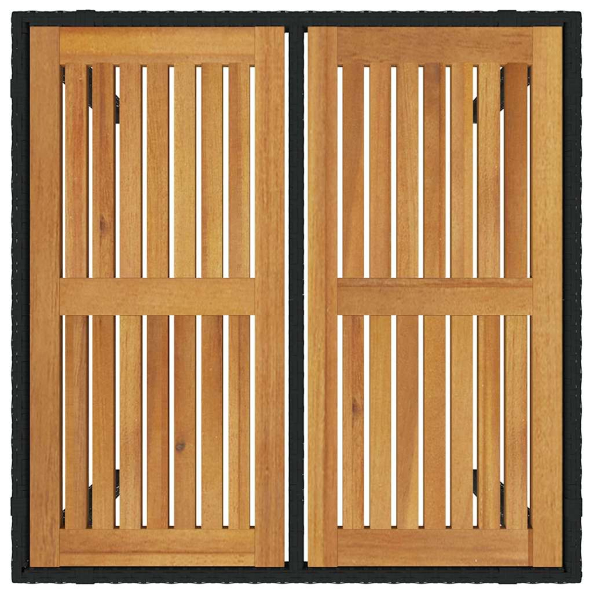 Zwei Holztüren mit vertikalen Lamellen. Dunkler Rahmen umgibt sie. Einfaches und symmetrisches Design.