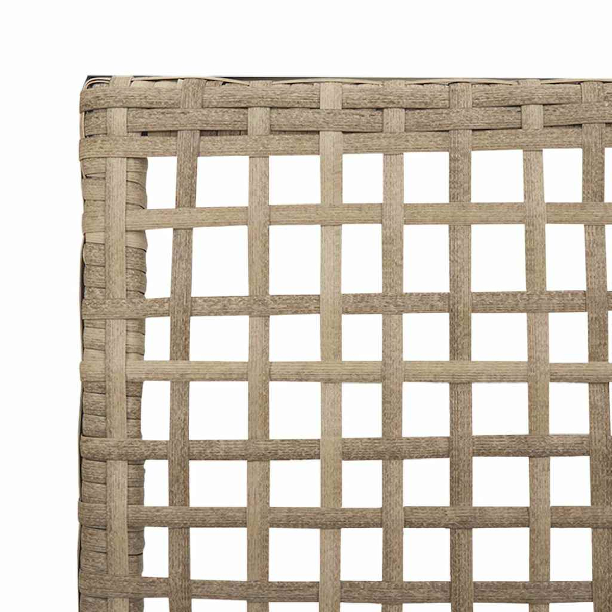 Nahaufnahme eines gewebten Materials. Es hat ein Gittermuster mit rechteckigen Öffnungen. Die Farbe ist hellbeige, mit dunkleren Bereichen.
