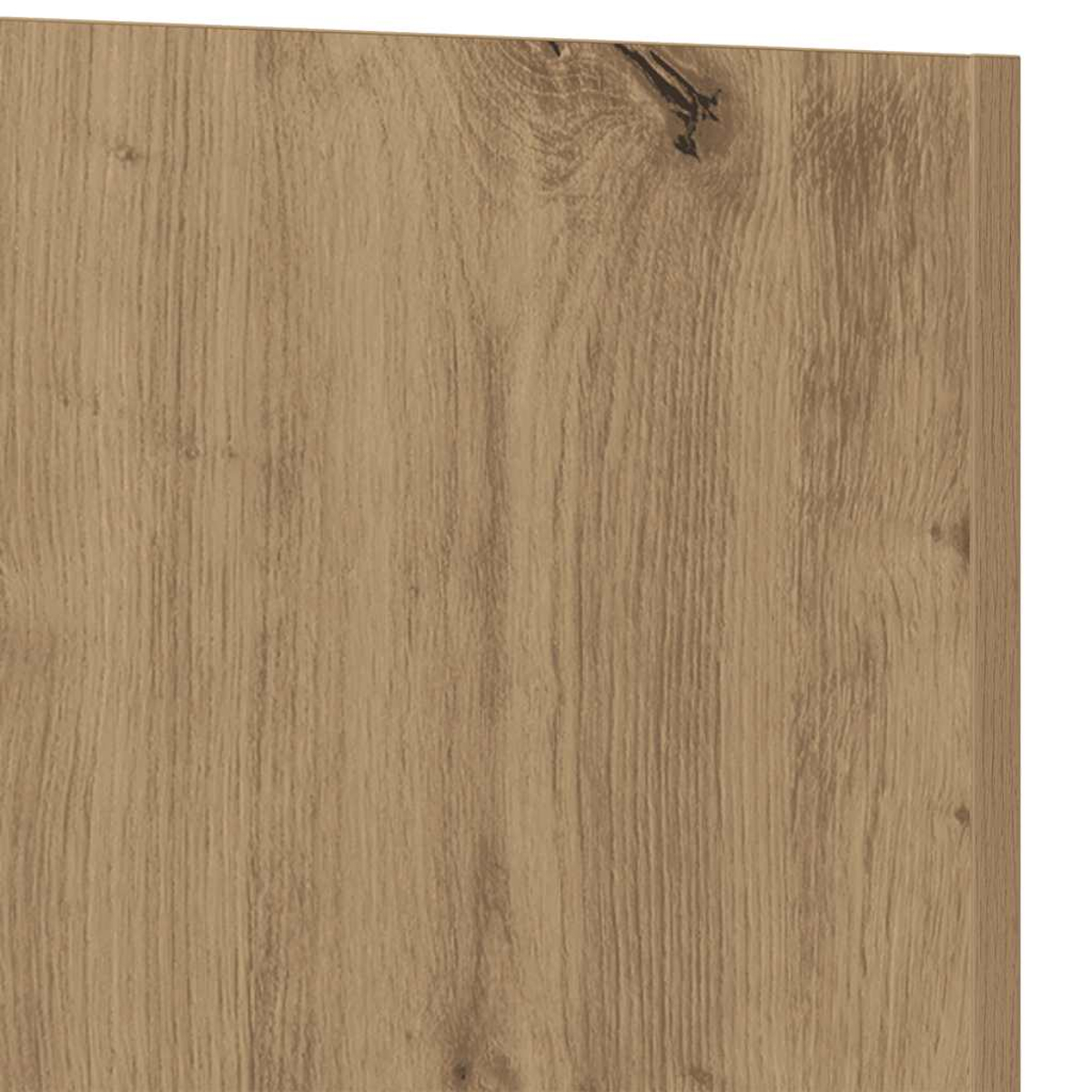 Primo piano di un pannello di legno. È di colore marrone chiaro con dettagli venati e un nodo. Il pannello è rettangolare.