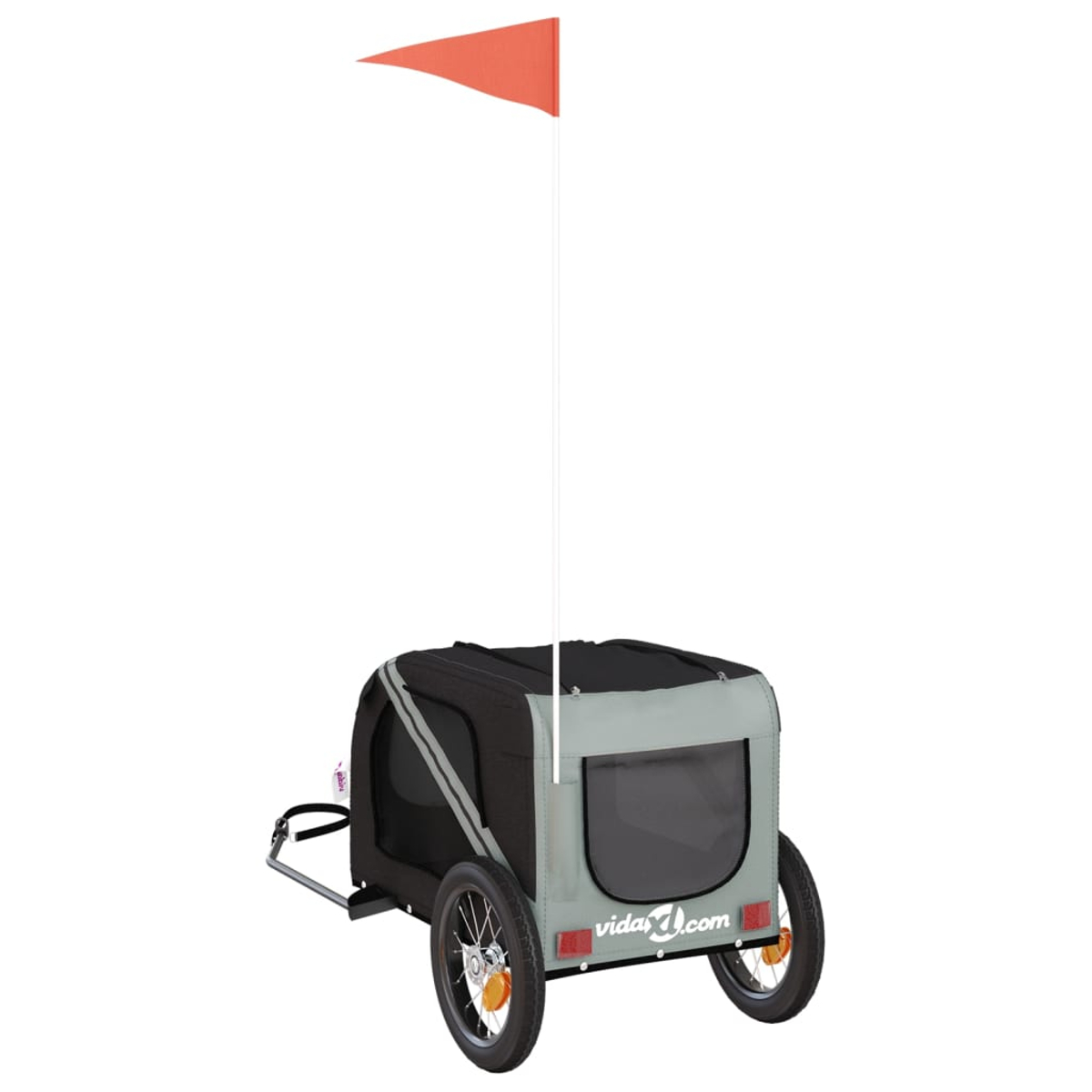 Ein Hundeanhänger mit schwarzem und grauem Stoff, zwei Rädern und einer orangefarbenen Flagge oben, vor weißem Hintergrund.