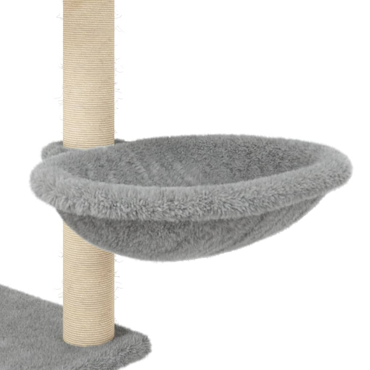 Ein graues Katzenbett, das an einem beigefarbenen Pfosten befestigt ist. Ein grauer, mit Teppich bedeckter Sockel ist sichtbar. Das Bett ist rund und flauschig, mit einem Rand.
