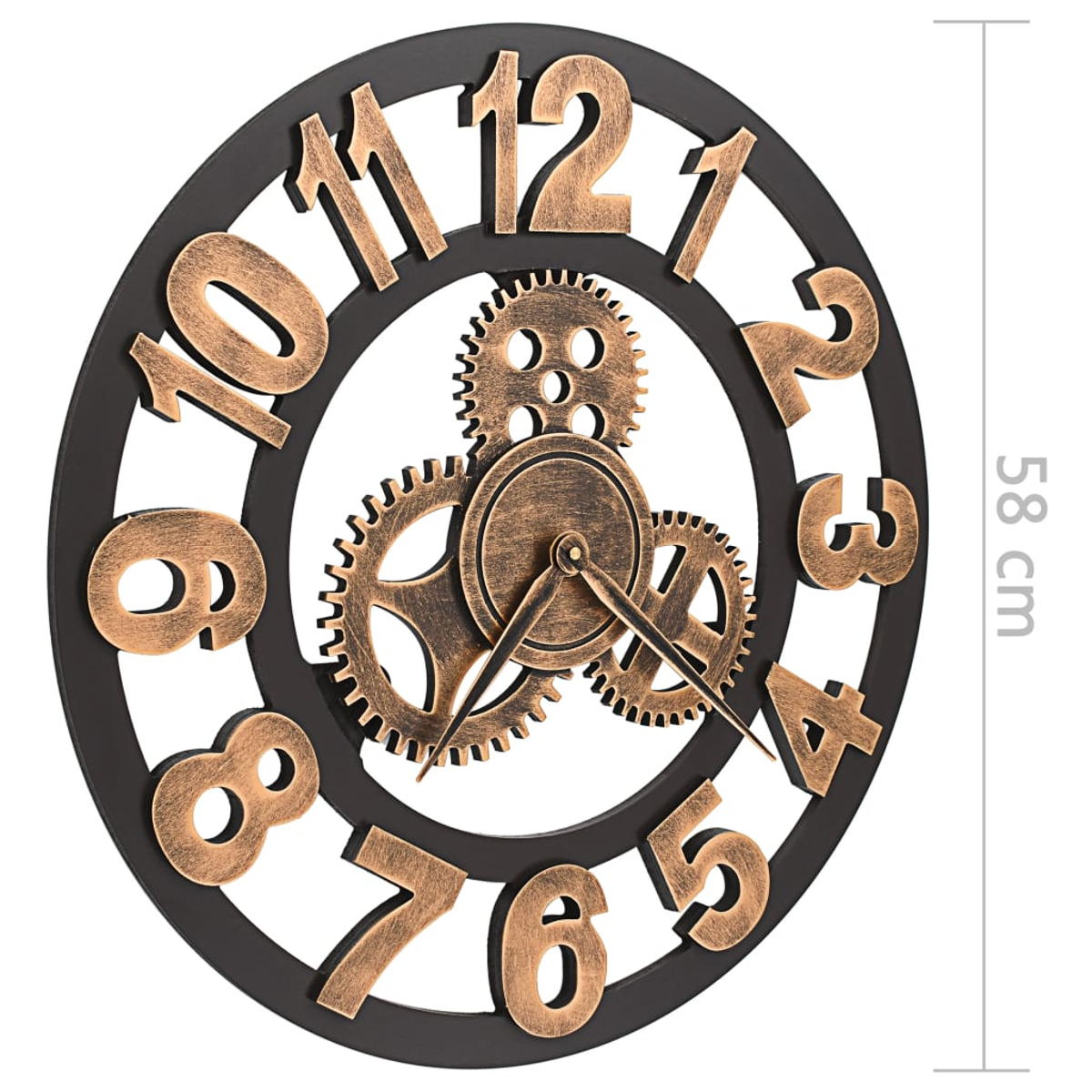 Eine Wanduhr mit bronzenen Zahlen und Zahnrädern auf einem schwarzen Rahmen. Zeiger zeigen die Zeit an. Die Uhr ist 58 cm hoch.