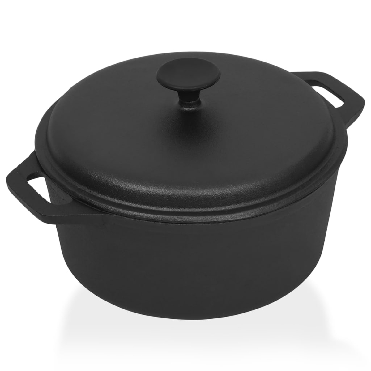 Una olla negra de hierro fundido con tapa y dos asas. La olla está sobre una superficie blanca, con sombras. La tapa tiene un asa redonda.