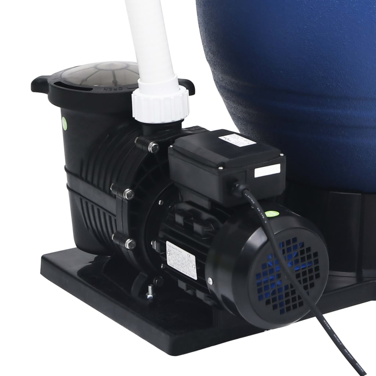 Schwarze Poolpumpe mit weißem Rohr und blauem Tank. Die Pumpe steht auf einem schwarzen Sockel. Ein schwarzes Kabel ist angeschlossen.