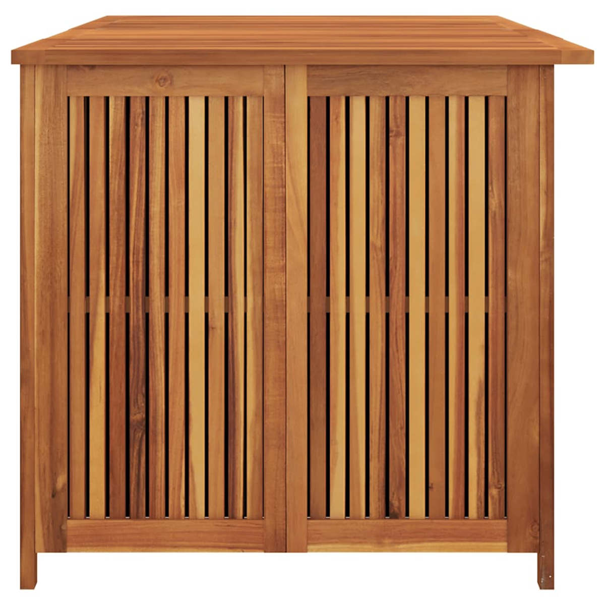 Ein Holzschrank mit flacher Oberseite und vertikalen Lamellentüren, der die natürliche Holzmaserung zeigt.