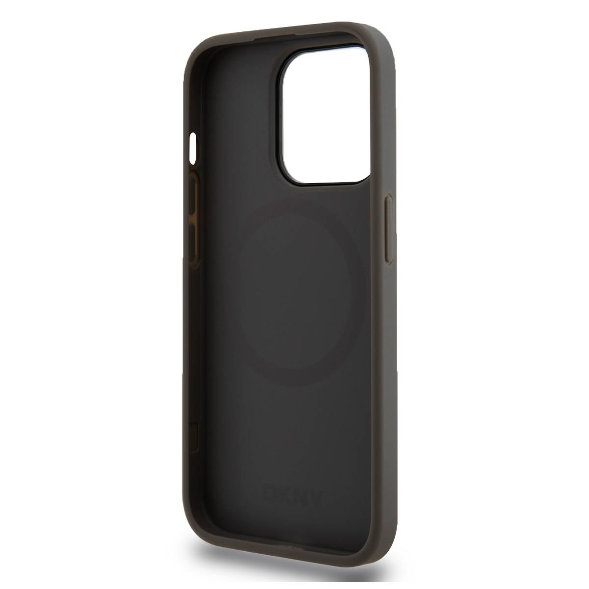 Una custodia per telefono DKNY grigio scuro con ritaglio per la fotocamera. La custodia è leggermente angolata, mostrando il logo del marchio.