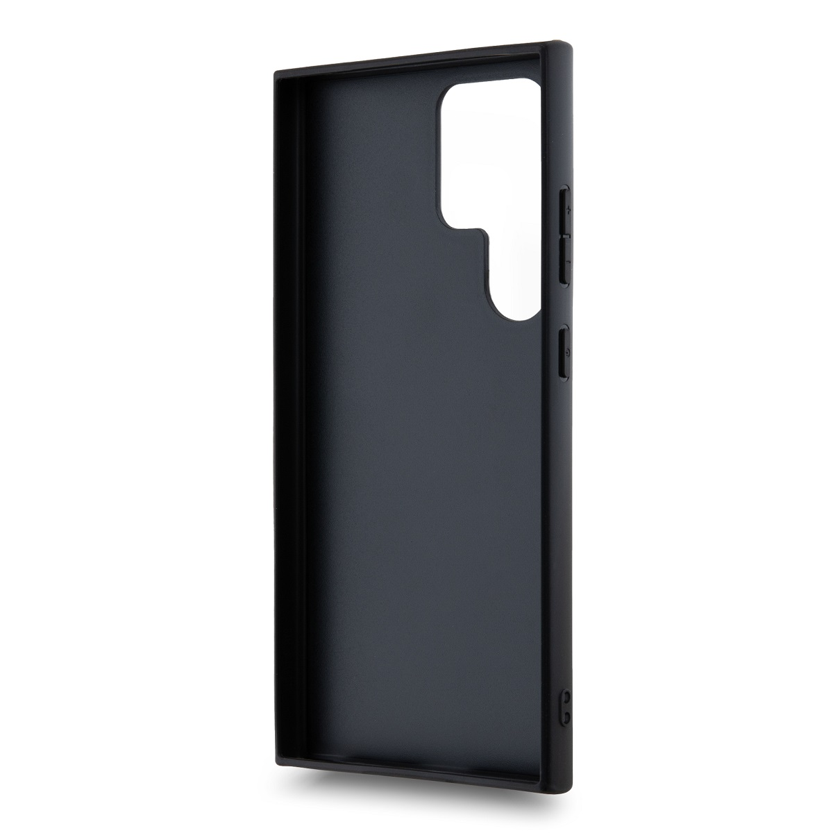 Una custodia per telefono grigio scuro, leggermente angolata. Ha ritagli per la fotocamera e i pulsanti, con una trama liscia e opaca. Sfondo bianco.