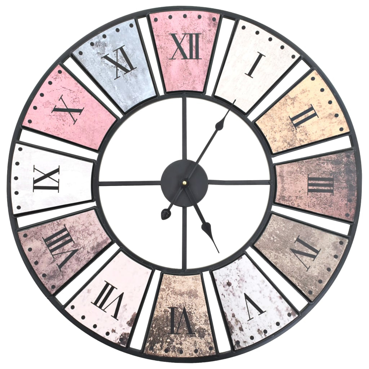 Eine große, runde Wanduhr mit römischen Ziffern auf farbigen Segmenten. Schwarze Zeiger zeigen auf 1:25. Die Uhr hat einen schwarzen Metallrahmen.