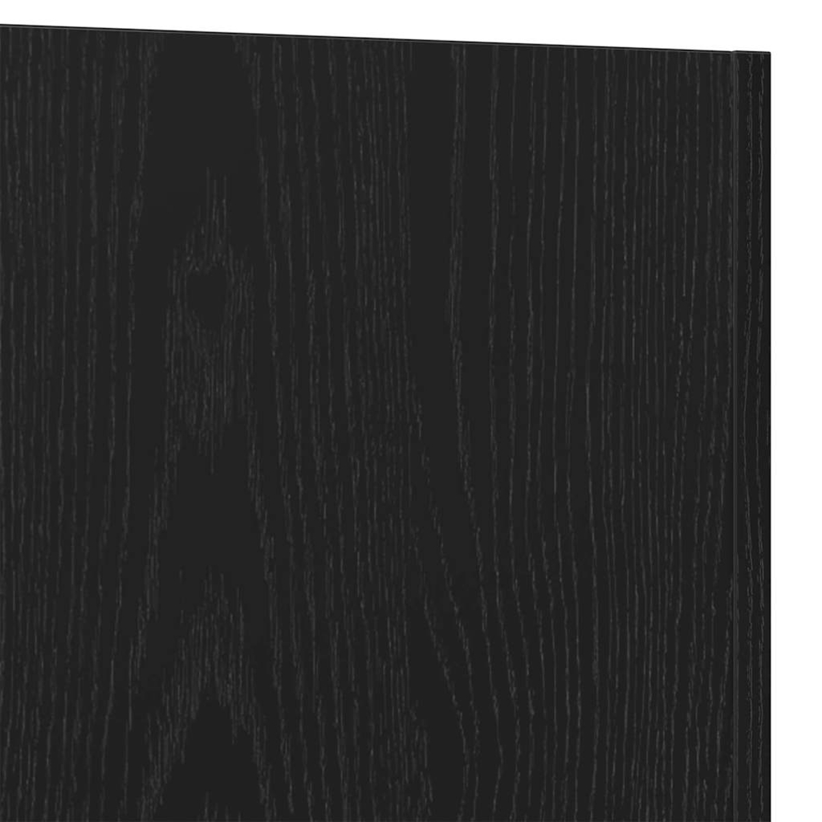 Primo piano di un pannello di legno nero. Le venature verticali creano una superficie strutturata. Il pannello è uniformemente nero.