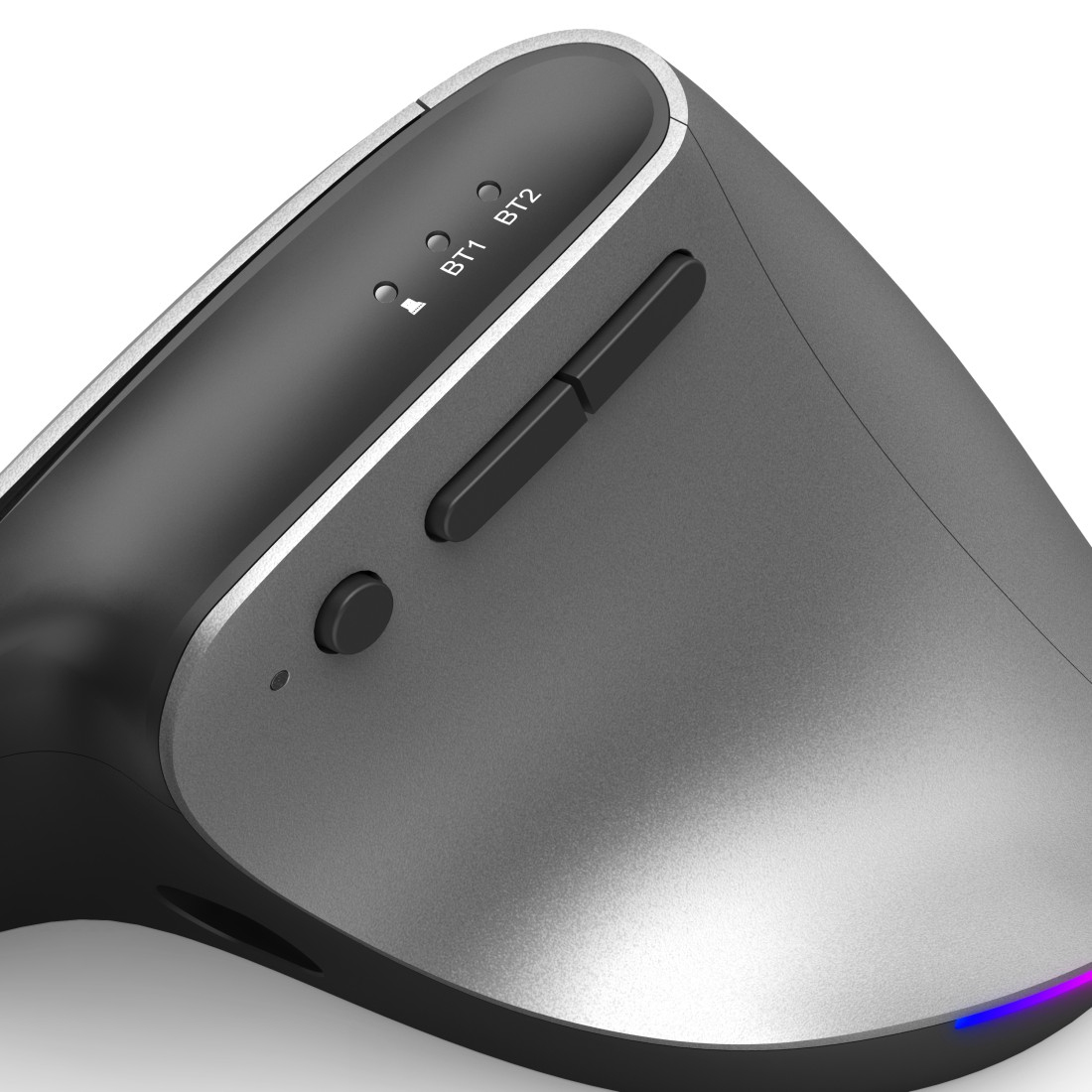 Un mouse ergonomico grigio e nero. Presenta un design elegante con pulsanti, indicatori di stato e una luce colorata nella parte inferiore.