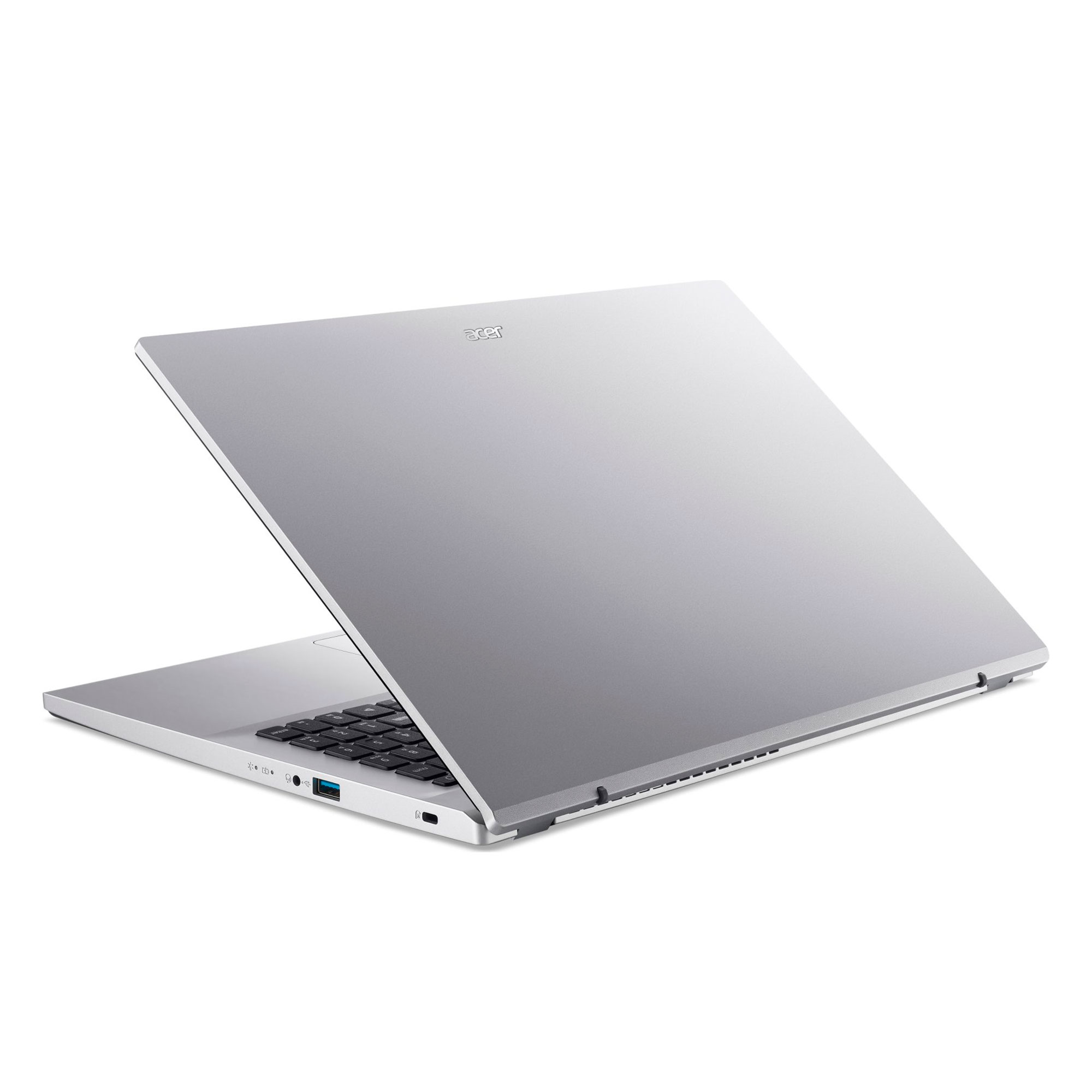 Un portátil Acer plateado está ligeramente abierto sobre un fondo blanco. El teclado es visible. El logotipo de Acer está en la pantalla.