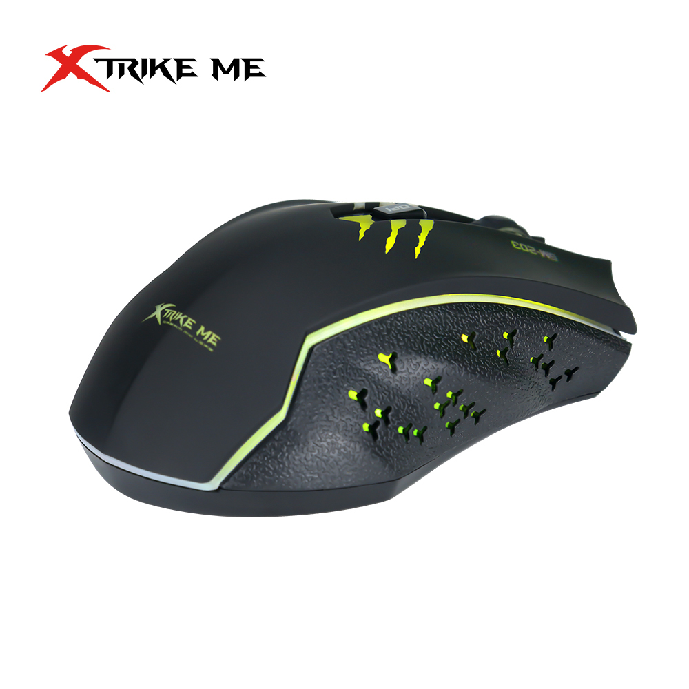 Ratón gaming negro con detalles verde neón, la marca es 'X-TRIKE ME'. El ratón tiene un lateral texturizado y una parte superior lisa.