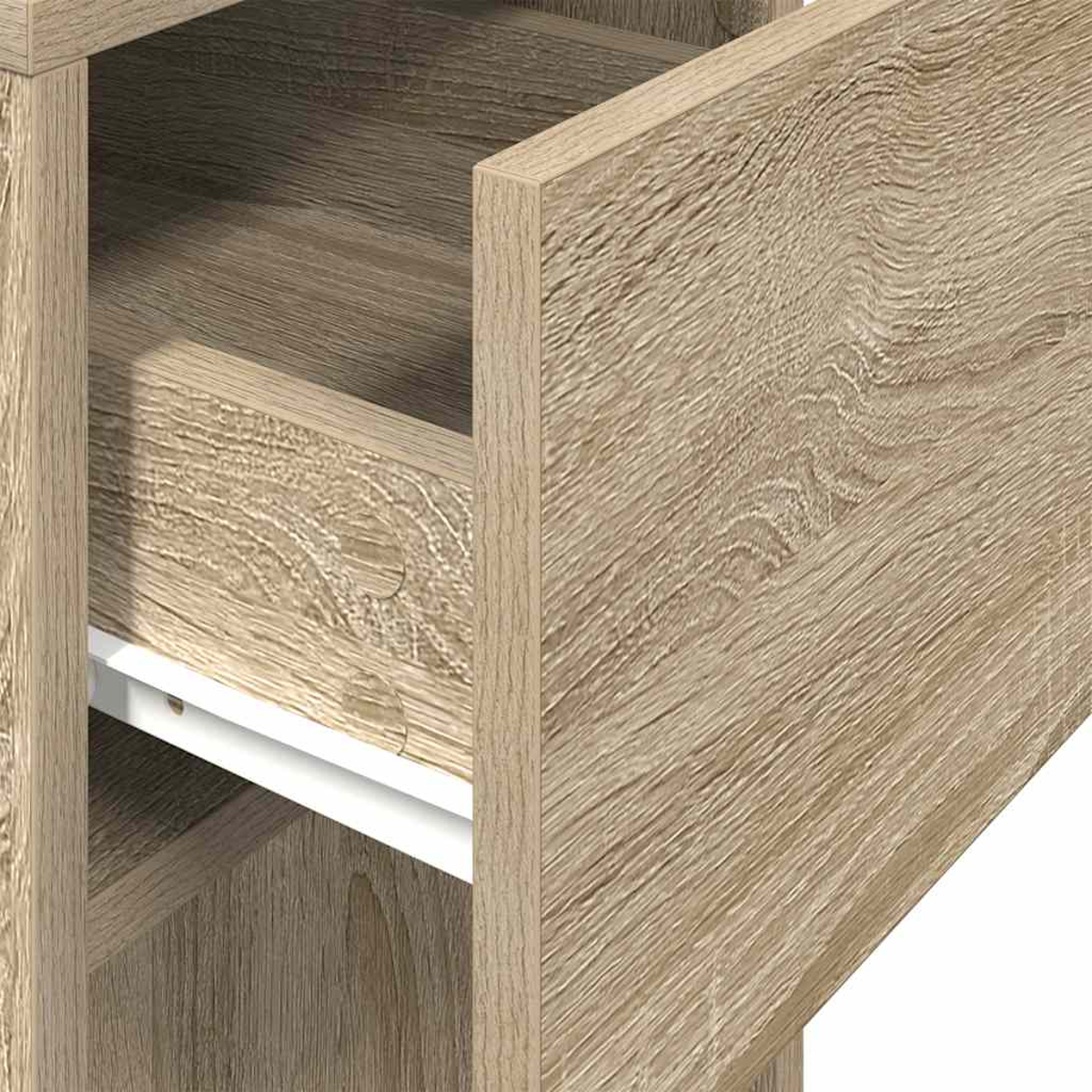 Nahaufnahme einer teilweise geöffneten Holzschublade. Die Schublade hat eine hellbraune Holzmaserung. Weiße Metallschubladenführungen sind sichtbar.