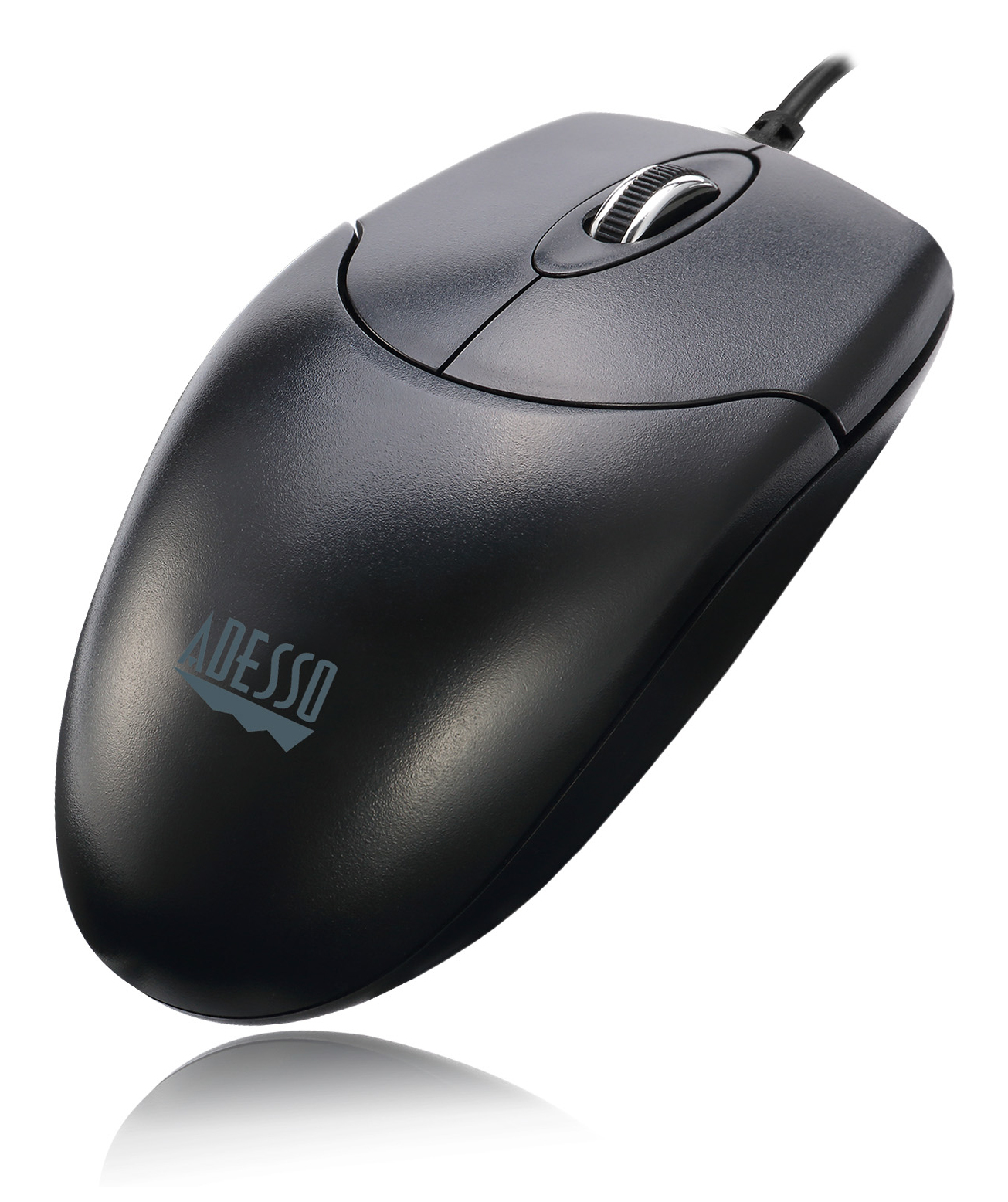 Un mouse per computer nero con rotella e cavo, che si riflette su una superficie bianca. Il marchio 'ADESSO' è visibile.
