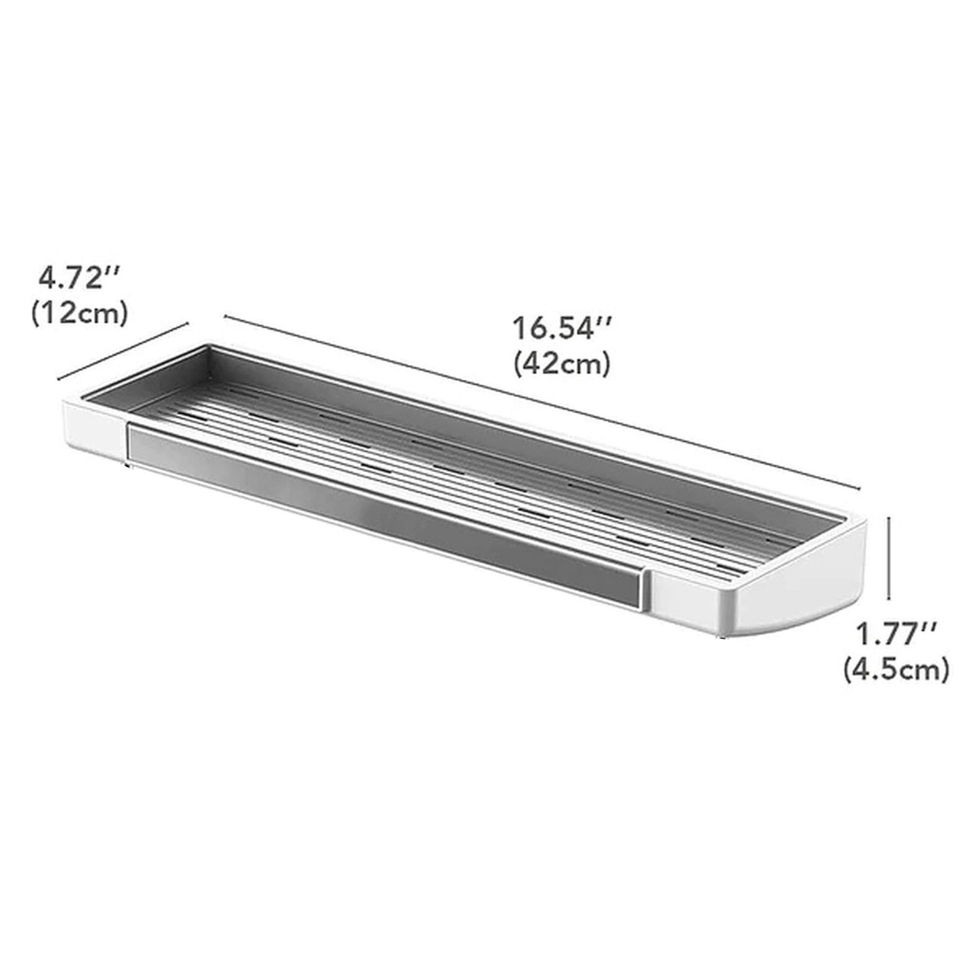 Un estante rectangular blanco y gris con dimensiones: 4.72" x 16.54" x 1.77". El estante está vacío.