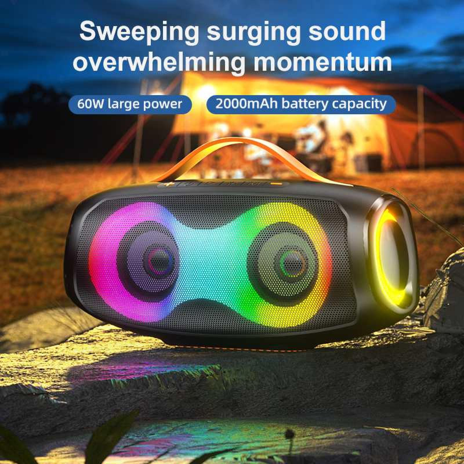 Ein schwarzer Lautsprecher mit bunten Lichtern liegt auf einem Felsen. Text lautet 'sweeping sound'. Im Hintergrund ist ein Zelt zu sehen.