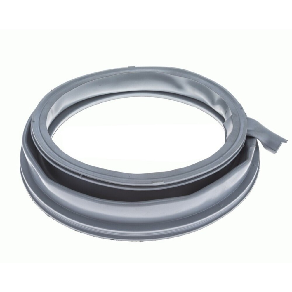 Un sello de goma gris circular para una lavadora, con un labio que se extiende desde el lateral, sobre un fondo blanco.
