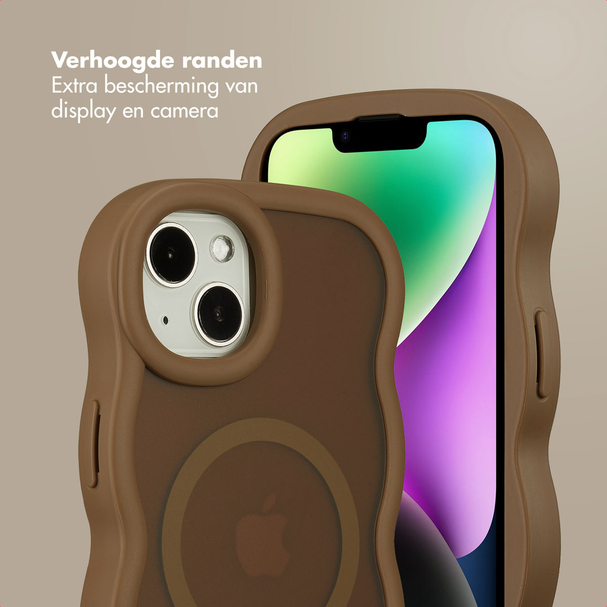 Twee bruine iPhone-hoesjes met Apple-logo, één toont het scherm. Boven staat: 'Verhoogde randen, extra bescherming'.
