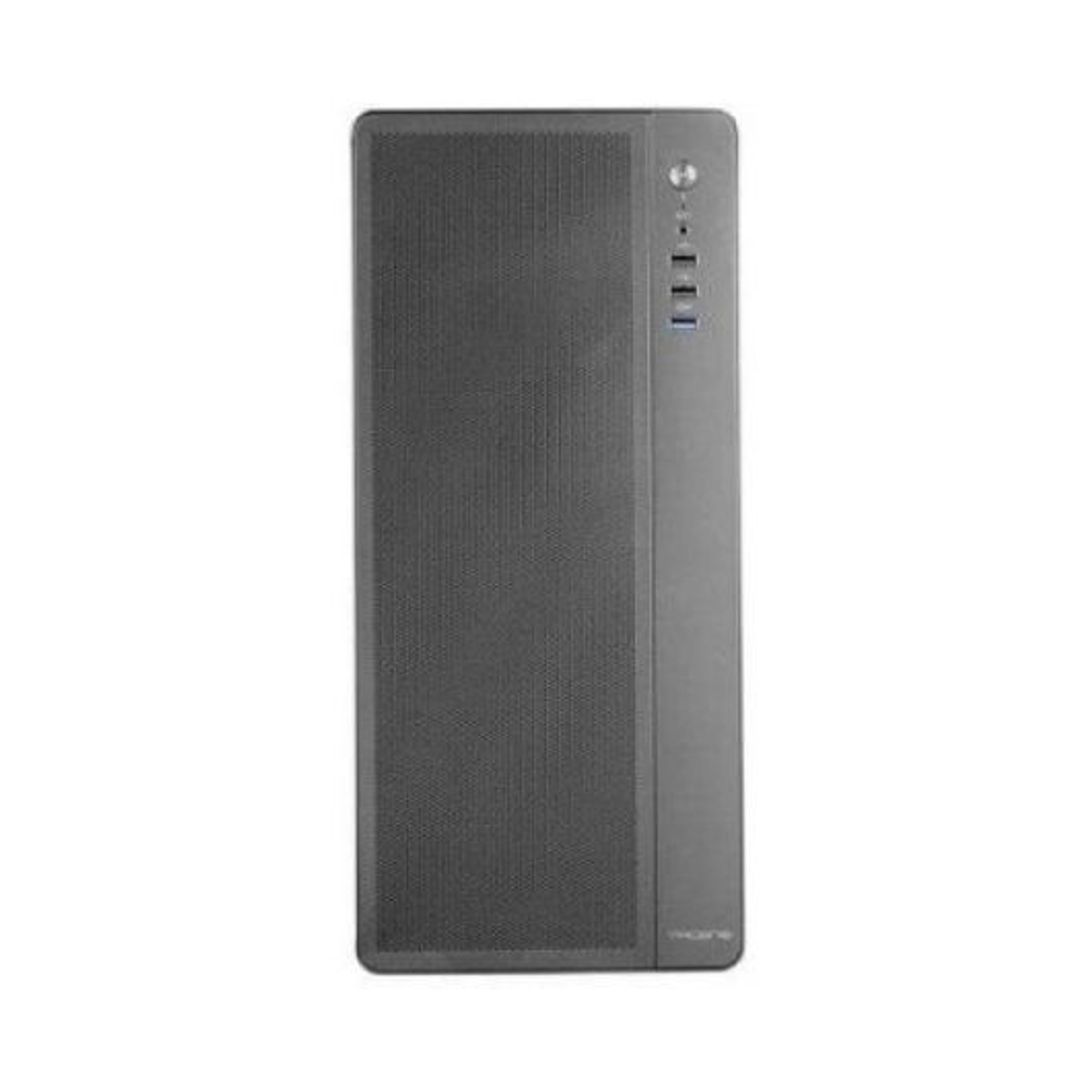Se muestra una caja de ordenador gris. Tiene un panel frontal de malla y un panel lateral con puertos de alimentación y USB. El fondo es blanco.