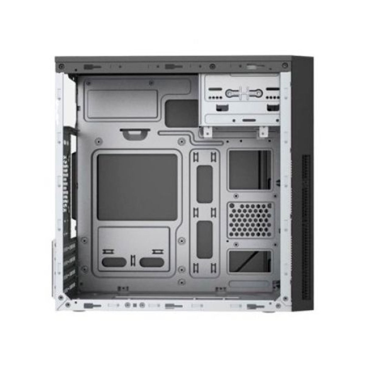 Una caja de computadora vacía, con interior plateado y marco negro. Varios compartimentos y puntos de montaje son visibles dentro.