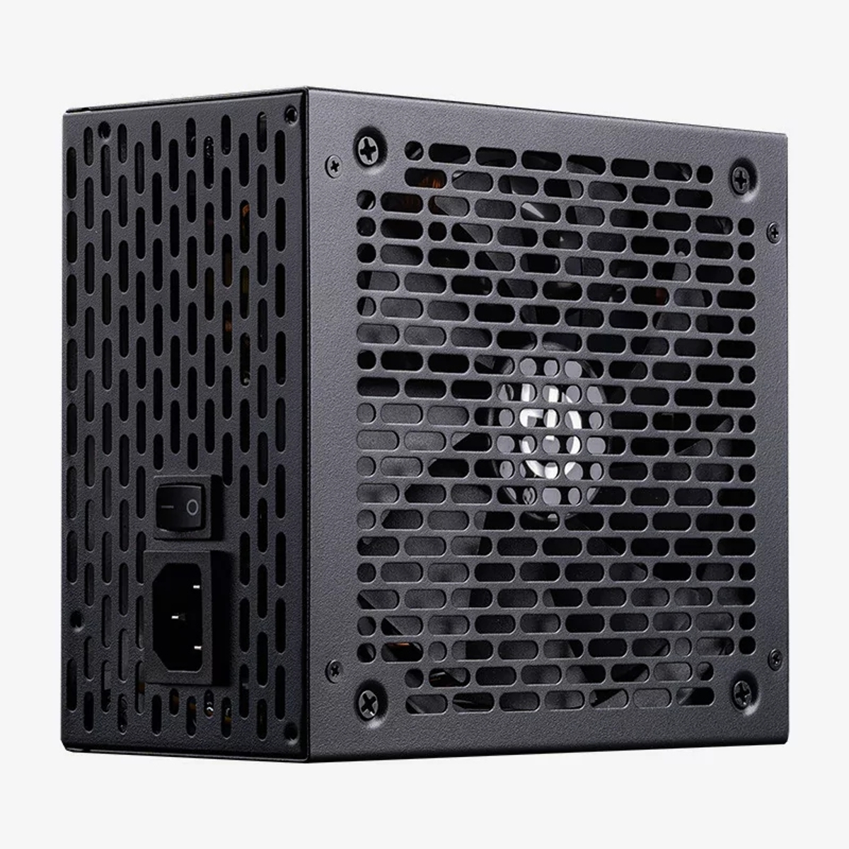 Un alimentatore per computer nero. Ha un involucro in metallo perforato con un interruttore di alimentazione e un ingresso CA.