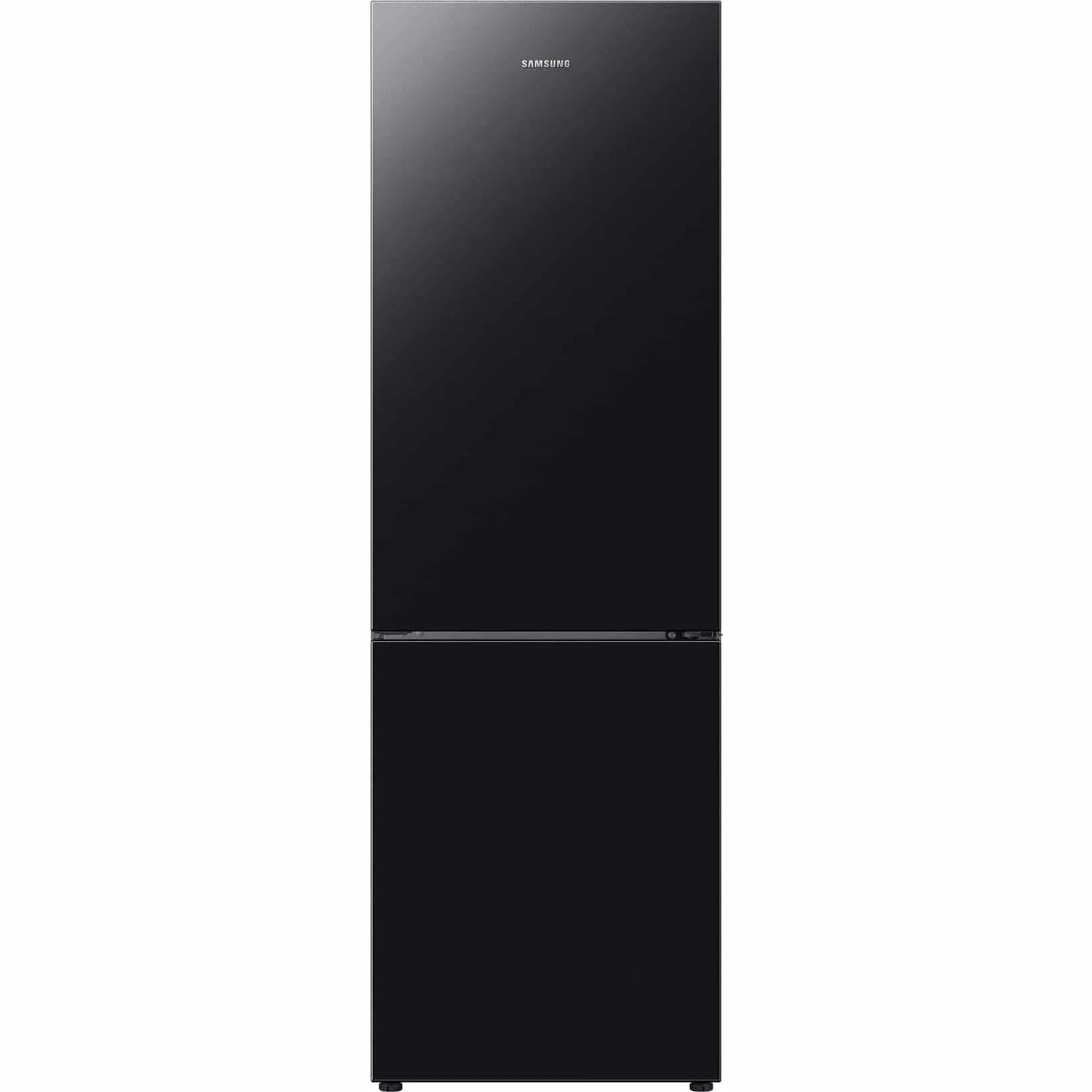 Un réfrigérateur Samsung noir à deux portes. Le logo Samsung est en haut. Les portes ont des poignées horizontales.