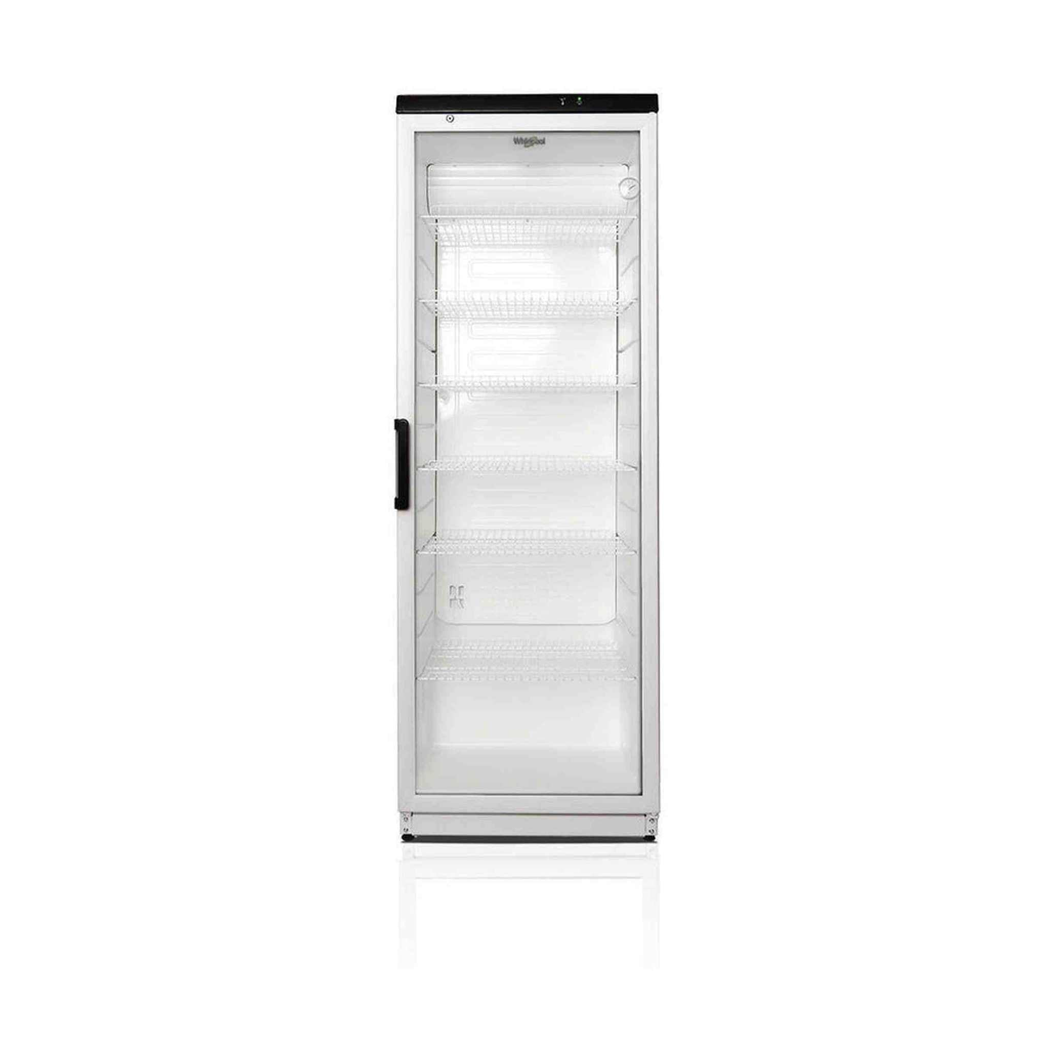 Un grand réfrigérateur Whirlpool blanc avec une porte vitrée et des étagères grillagées. Des accents noirs sur le dessus et la poignée.