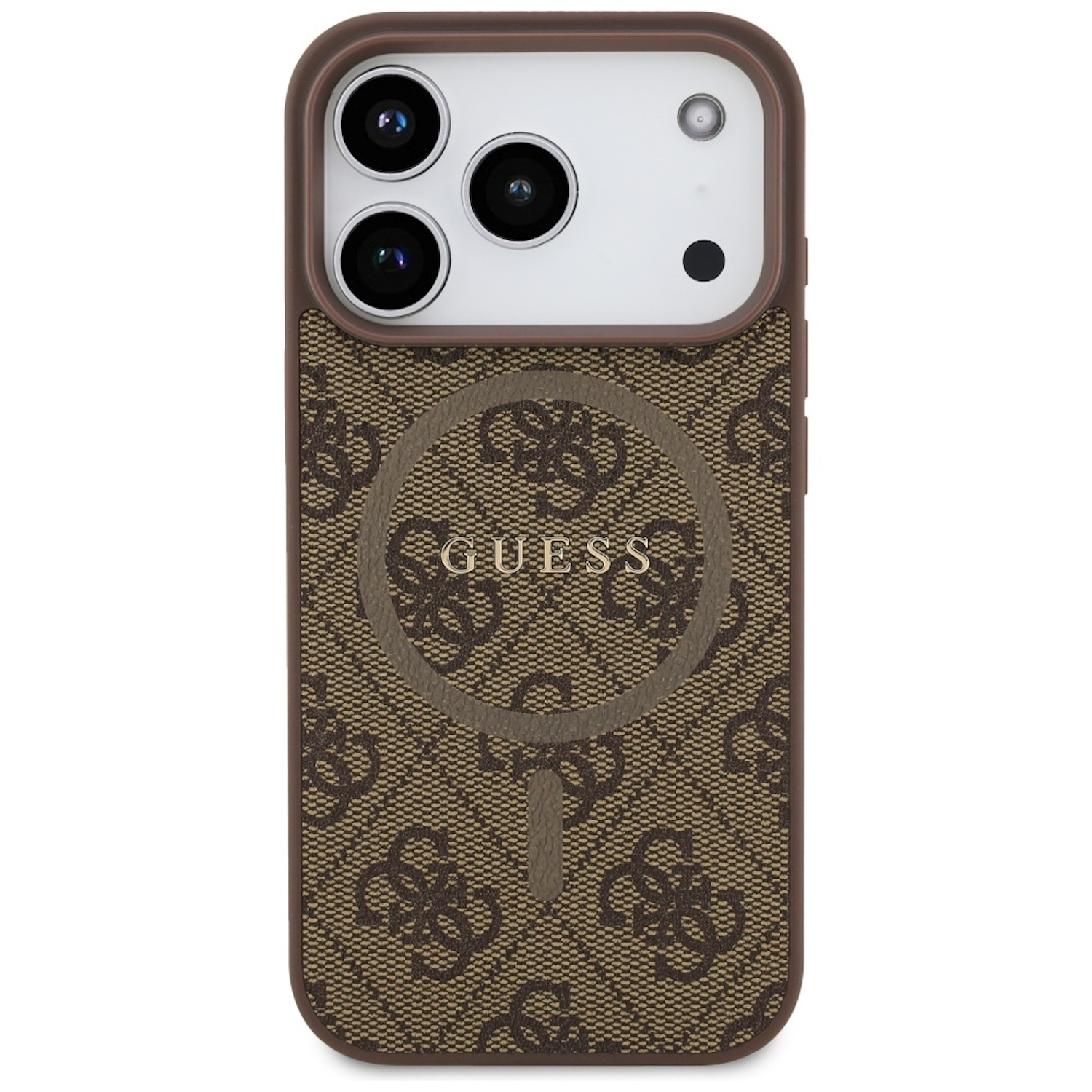 Una custodia per telefono Guess marrone su sfondo bianco. La custodia ha un motivo con logo e un bordo marrone. La fotocamera del telefono è visibile.