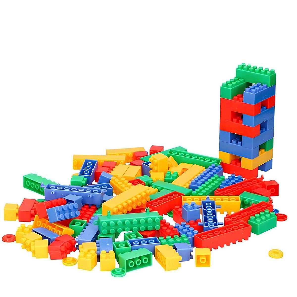 Un mucchio di blocchi colorati. Una torre di blocchi è a destra. I blocchi sono rossi, blu, verdi e gialli.