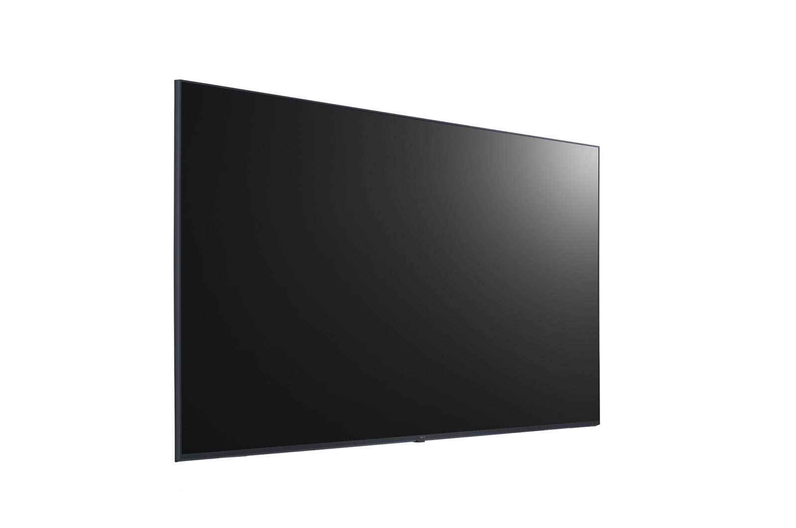 Un grande televisore rettangolare nero è angolato su uno sfondo bianco. Lo schermo è scuro e la cornice è sottile e scura.