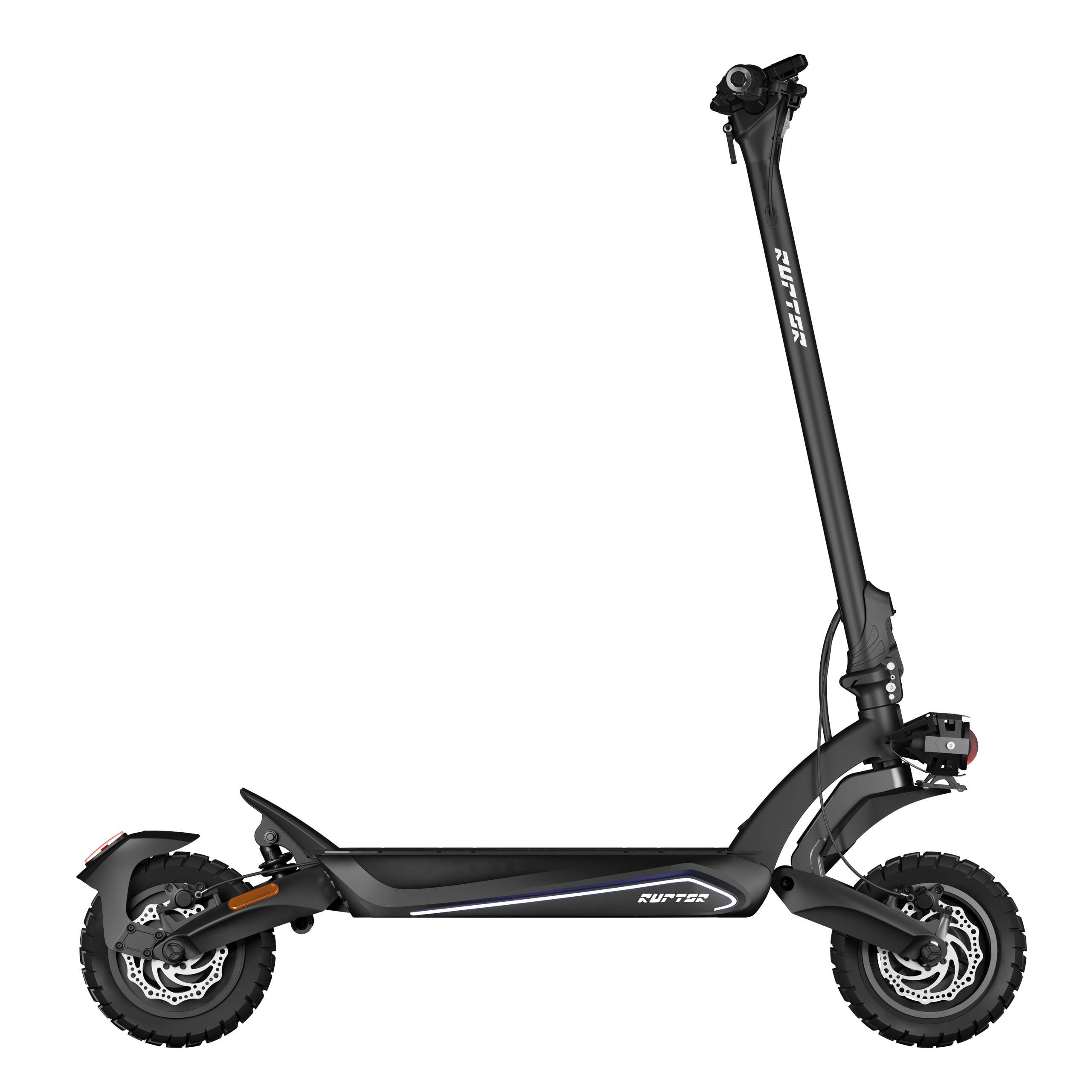 Czarna hulajnoga elektryczna na białym tle. Ma dwa koła, długą kolumnę i widoczne słowo "Raptor".