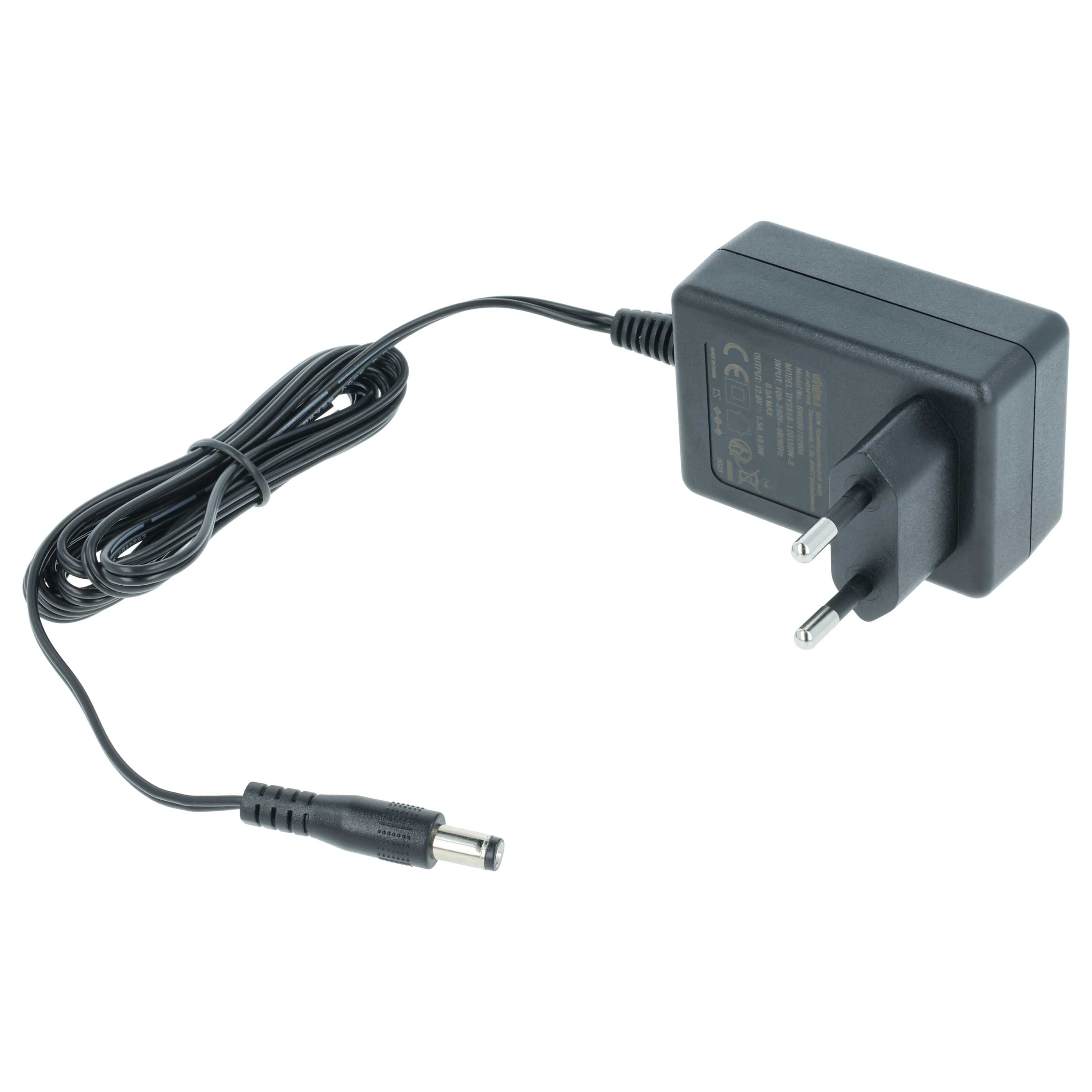 Ein schwarzes Netzteil mit Kabel und Stecker auf weißem Hintergrund.