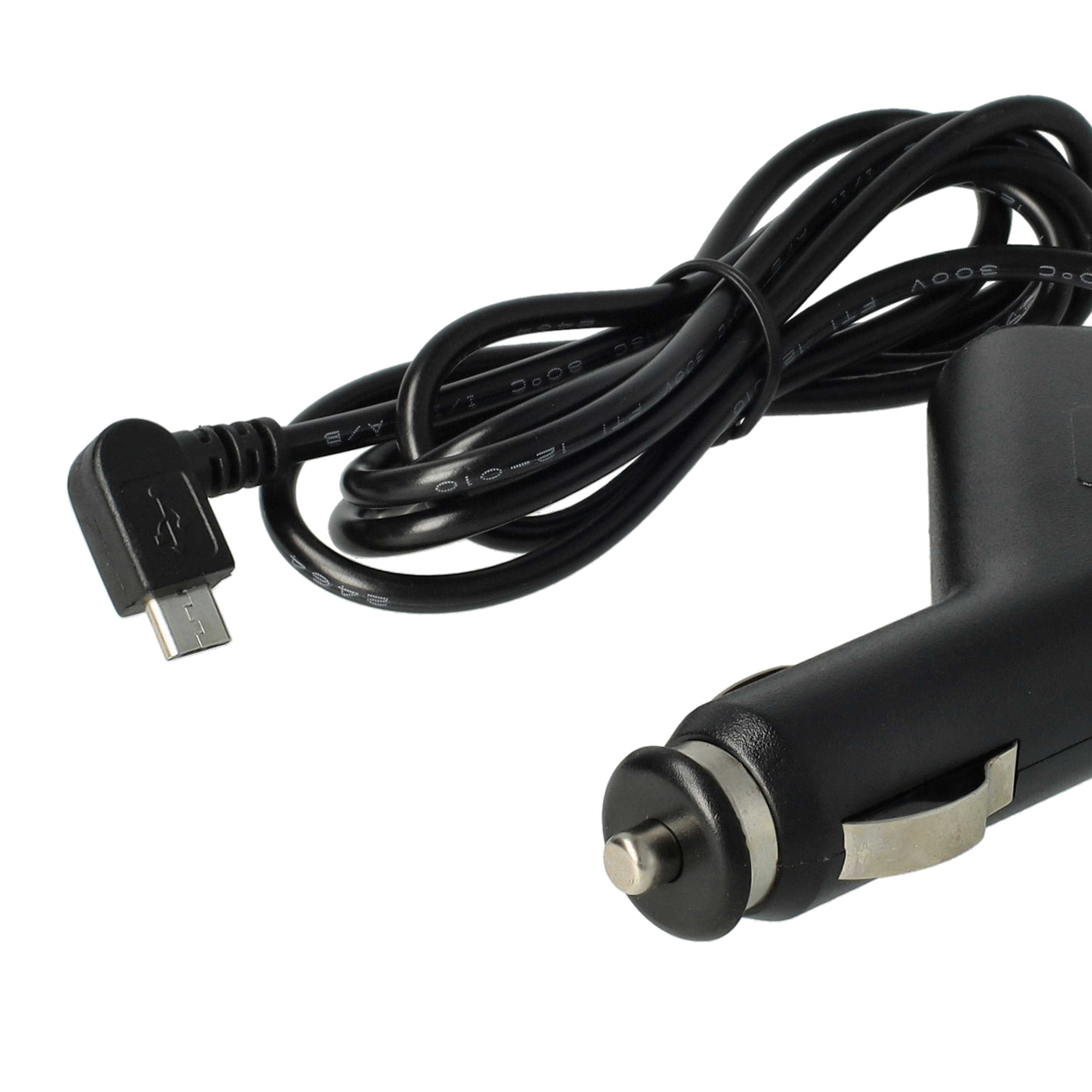 Ein schwarzes Autoladegerät mit USB-Kabel liegt auf weißem Untergrund. Der Stecker ist im Vordergrund.