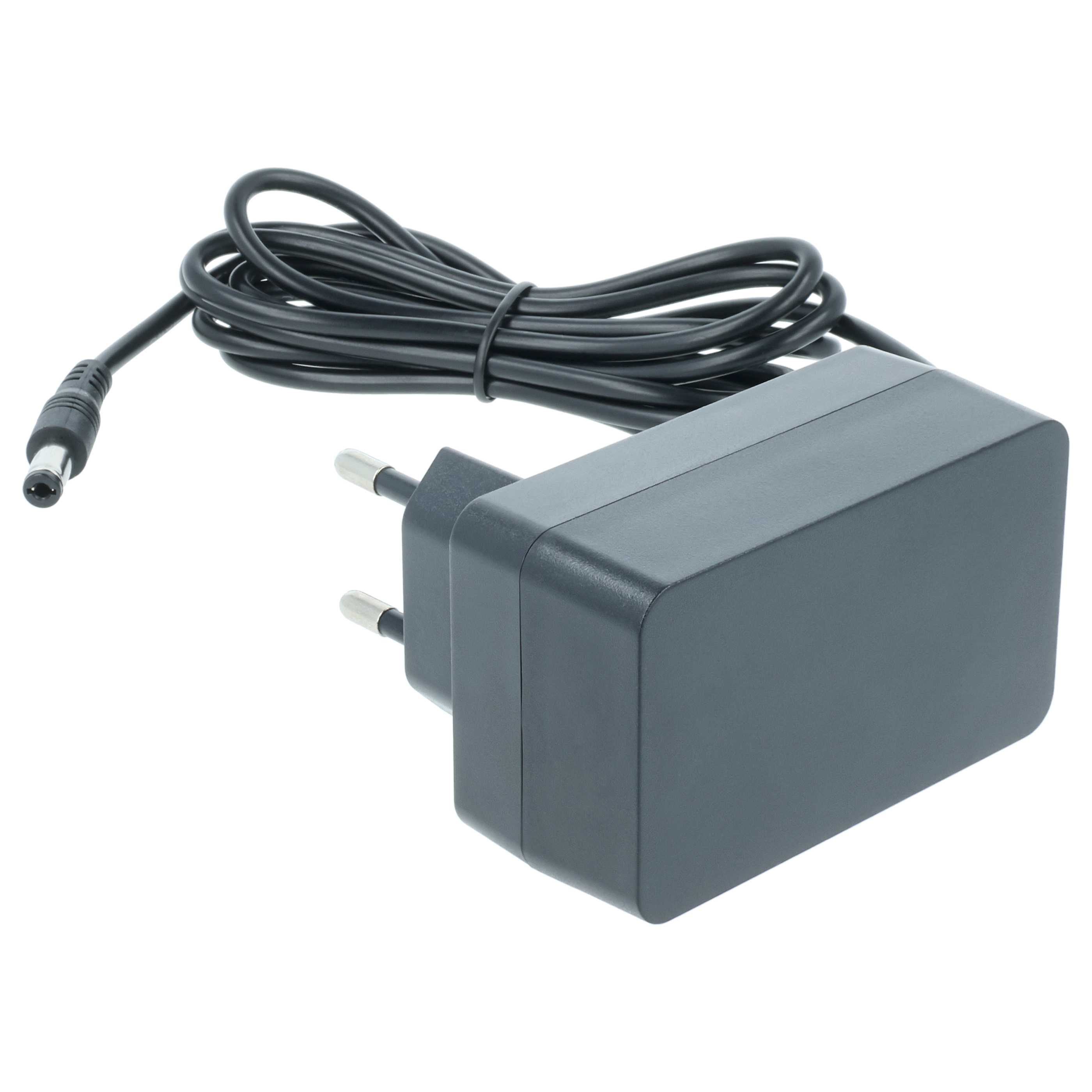 Graues Netzteil mit schwarzem Kabel und Stecker, isoliert auf weißem Hintergrund.