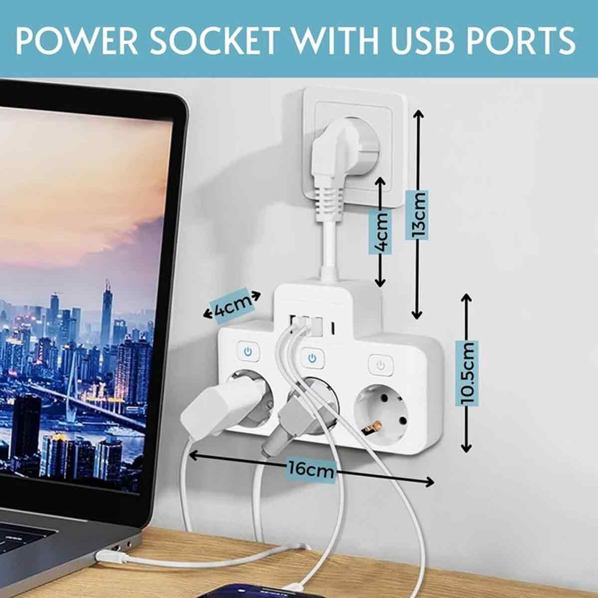 Weiße Steckdose mit USB-Anschlüssen. An eine Wandsteckdose angeschlossen. Laptop im Hintergrund. Abmessungen in cm sind angegeben.