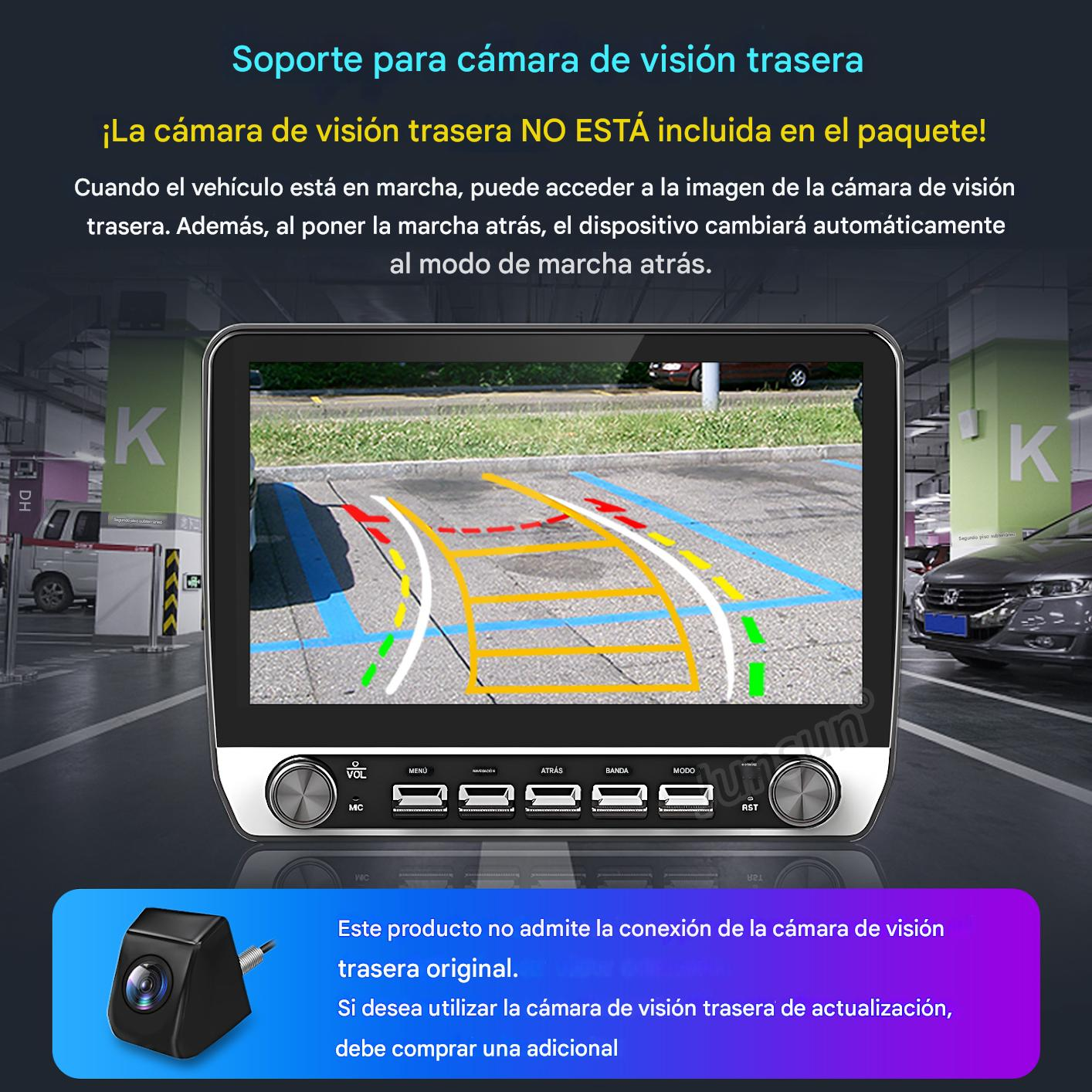La pantalla de la cámara de marcha atrás de un coche muestra líneas de estacionamiento. Una cámara negra está en la parte inferior izquierda. Textos en español describen características del producto.